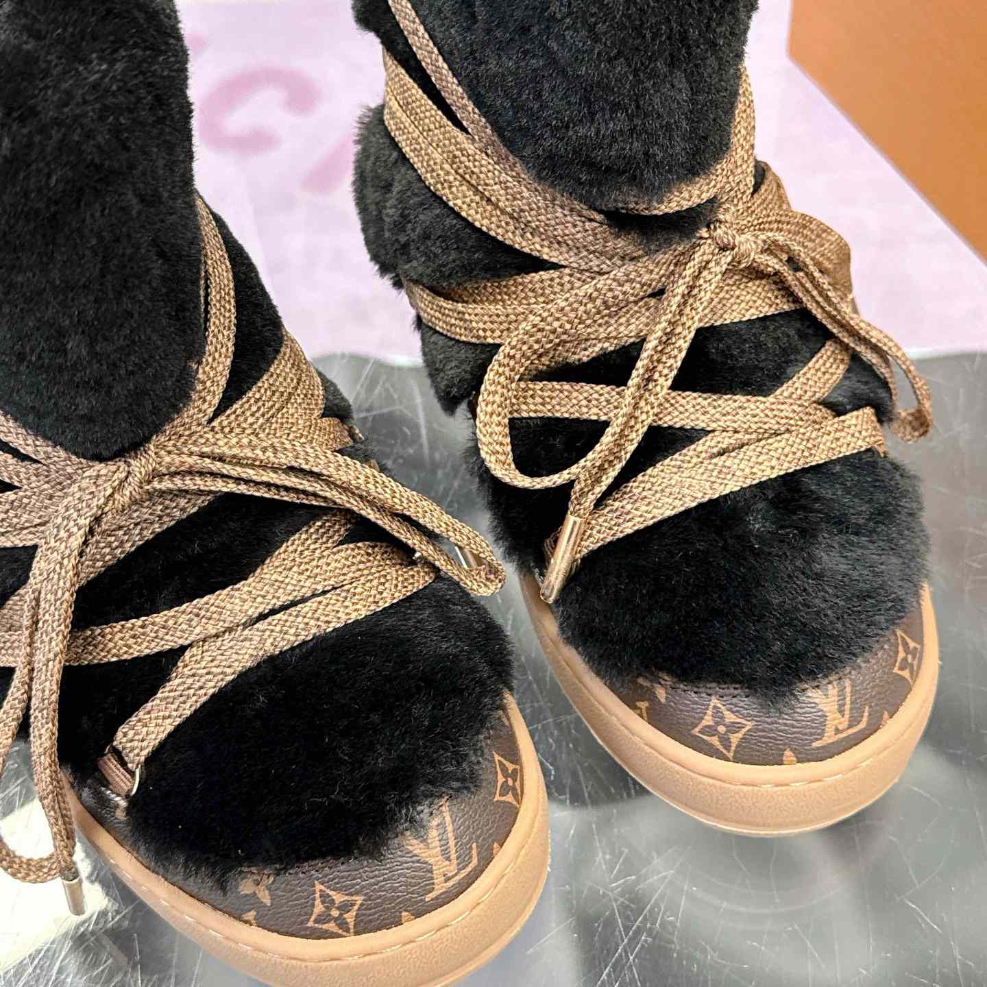 Louis Vuitton LV Cloud Lace-Up Ankle Boot Sneaker  1AIV21 - FashionPlug