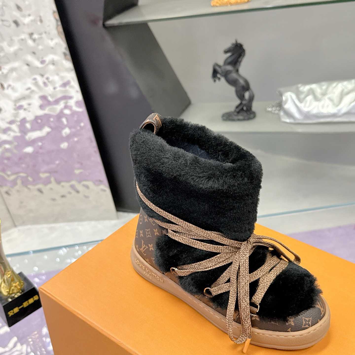 Louis Vuitton LV Cloud Lace-Up Ankle Boot Sneaker  1AIV21 - FashionPlug