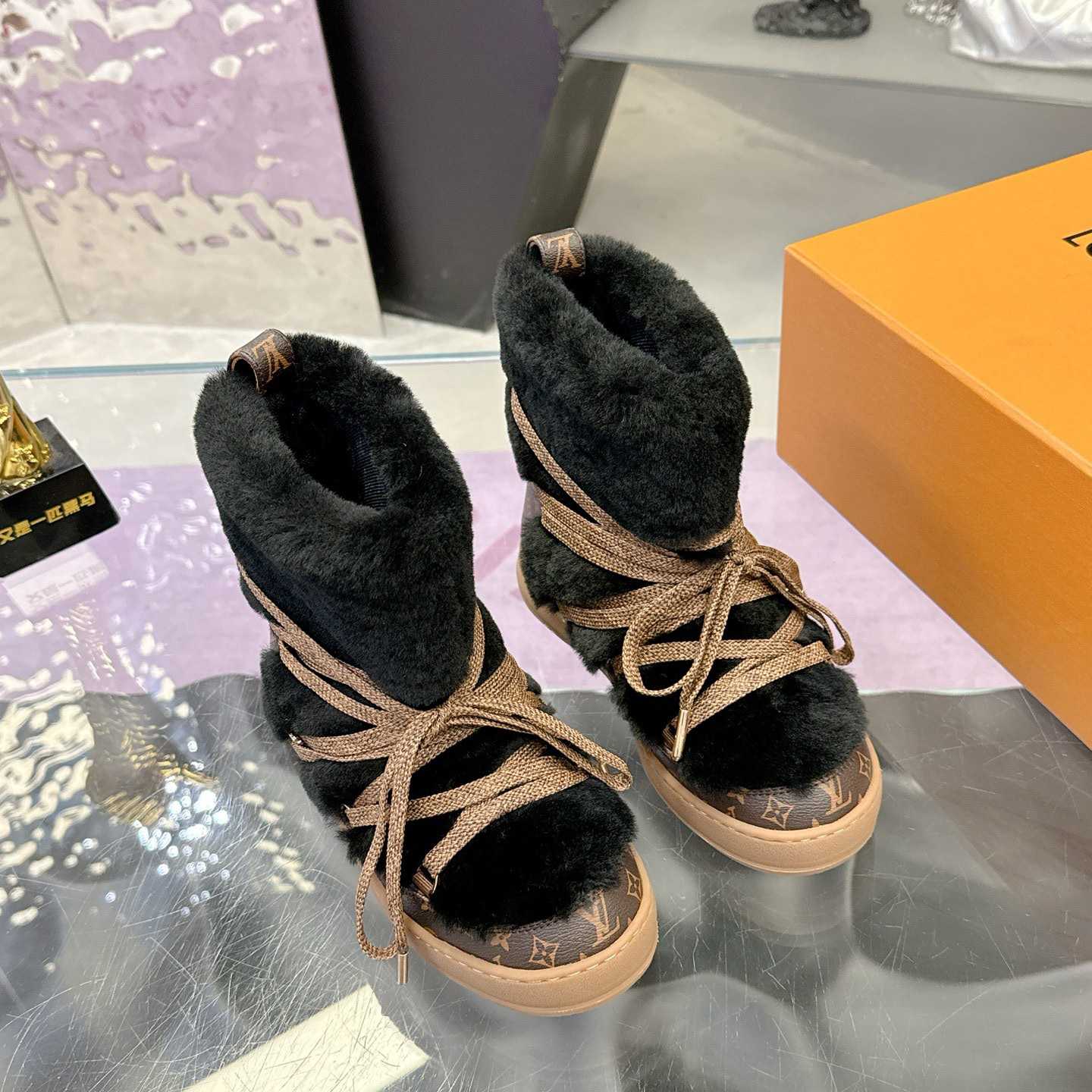 Louis Vuitton LV Cloud Lace-Up Ankle Boot Sneaker  1AIV21 - FashionPlug