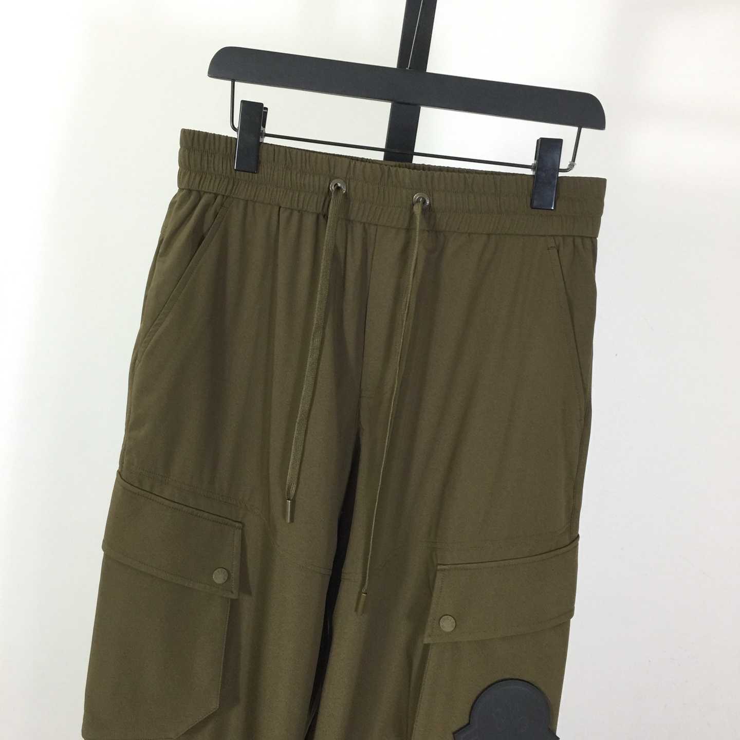 Moncler Trousers - FashionPlug