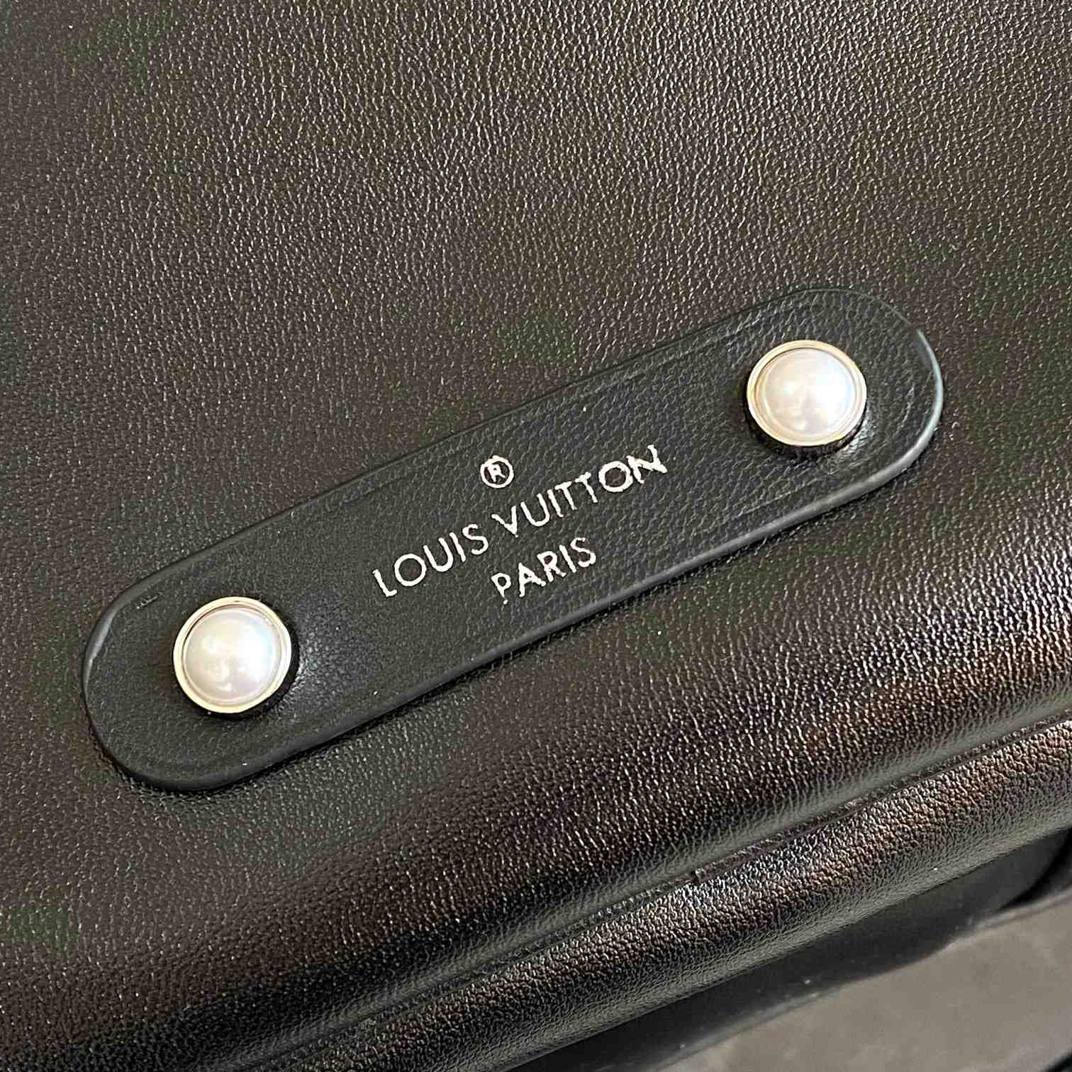 Louis Vuitton Keepall Cargo Bandoulière 50   M13992 - FashionPlug