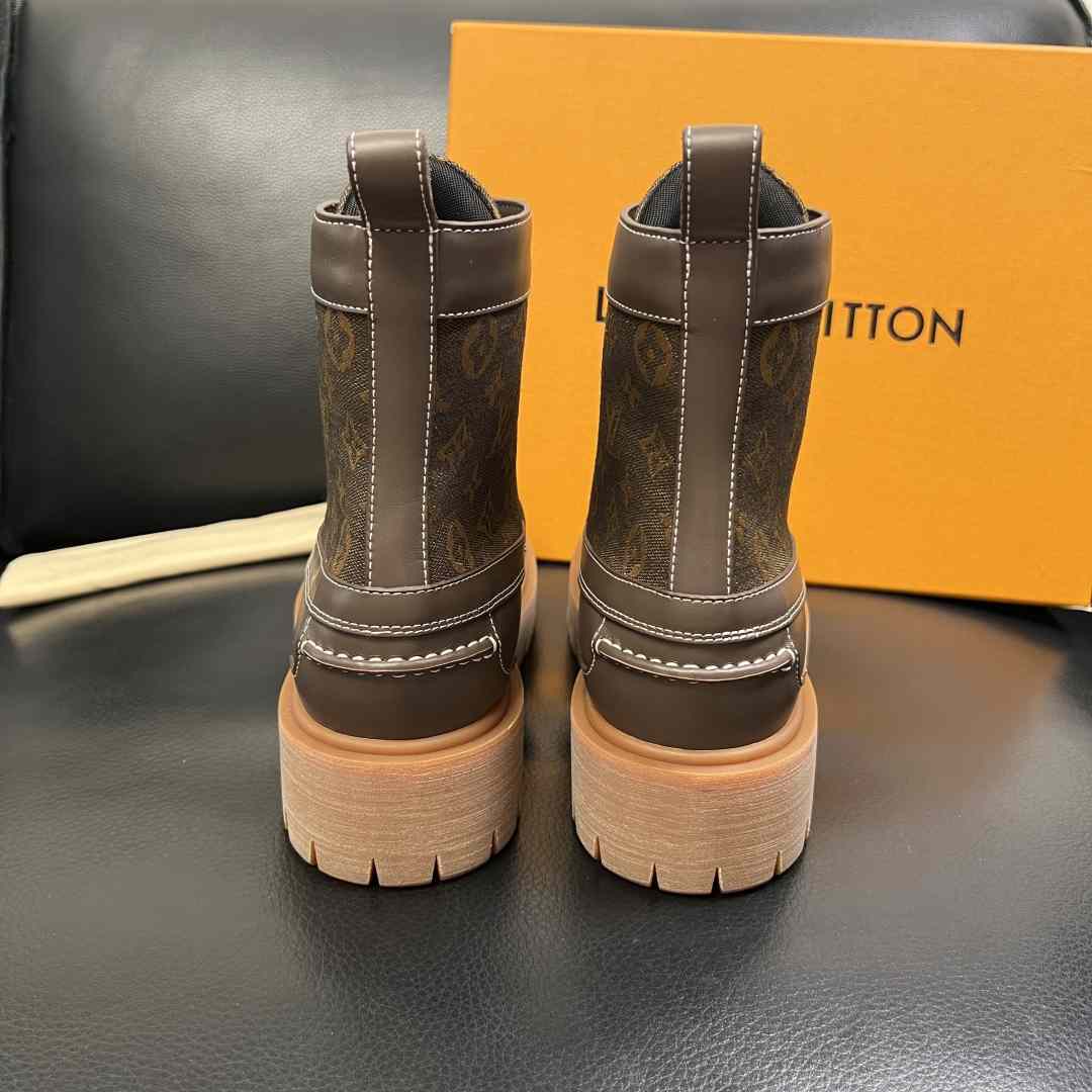 Louis Vuitton LV Remix Ankle Boot   1AIIQ2 - FashionPlug