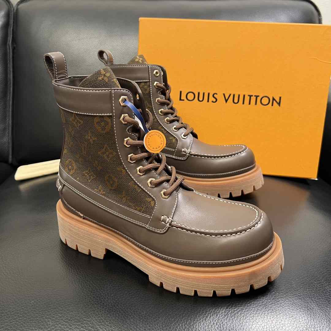 Louis Vuitton LV Remix Ankle Boot   1AIIQ2 - FashionPlug