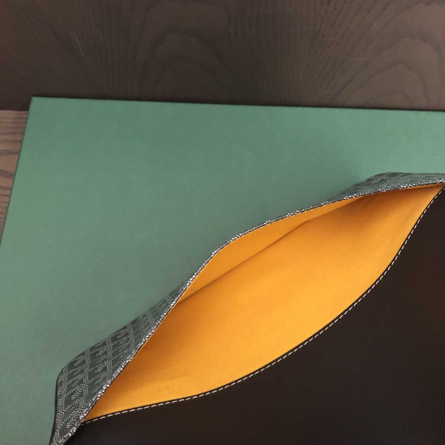 Goyard Sainte-Marie MM Clutch - FashionPlug