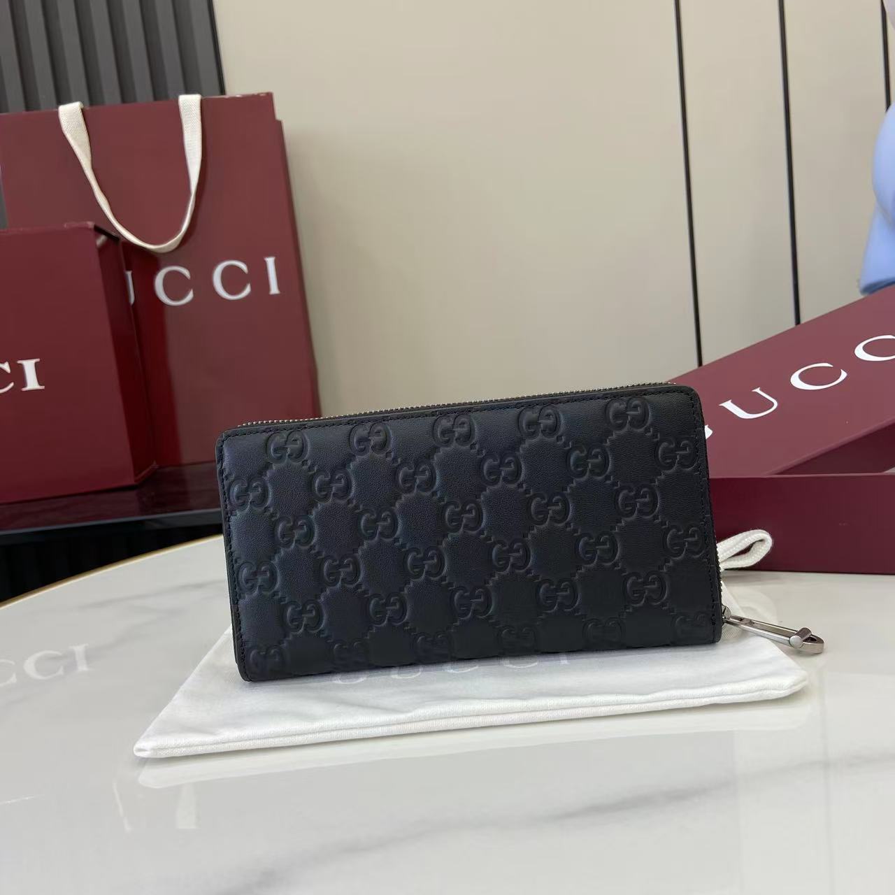Gucci GG Emblem Zip Around Wallet - FashionPlug