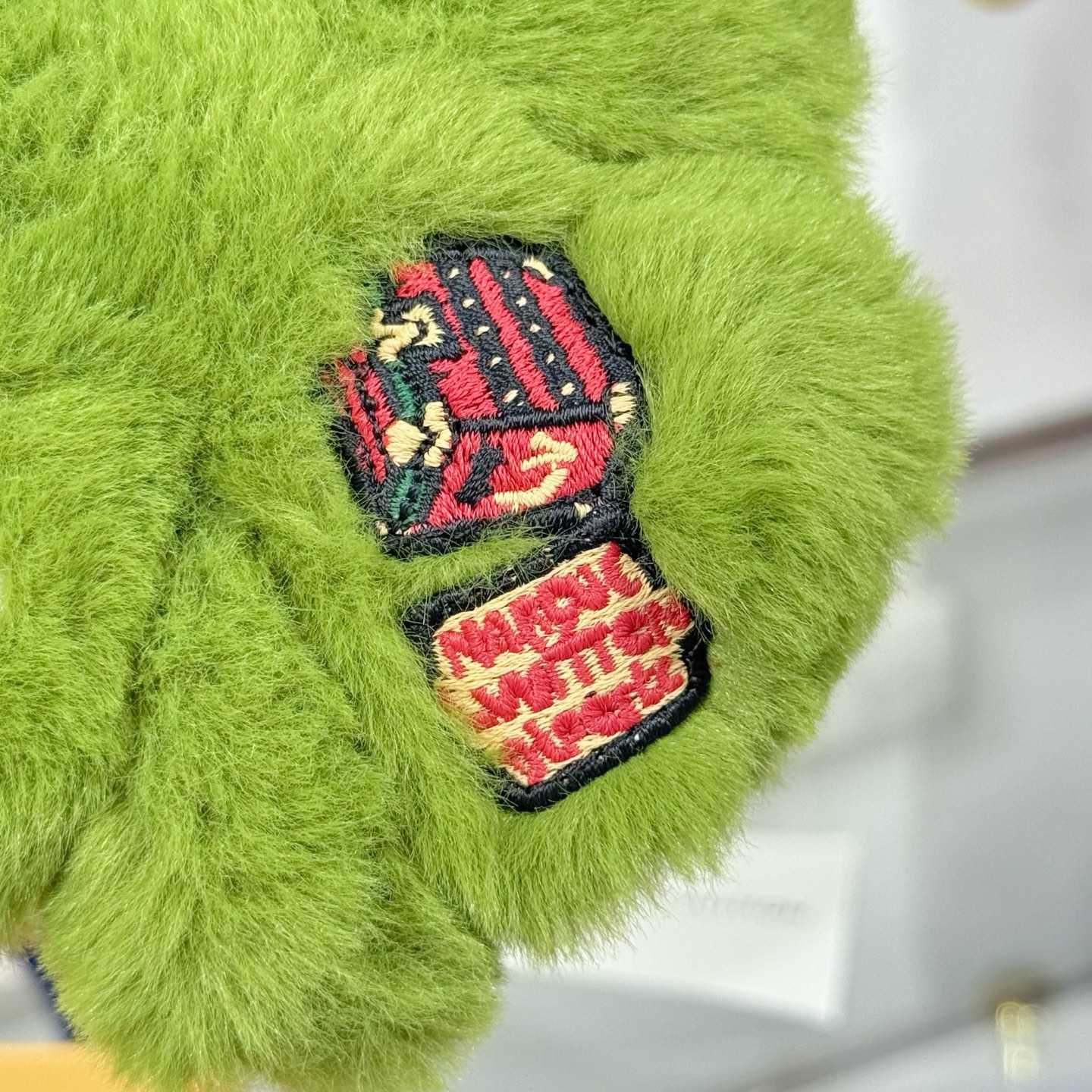 Louis Vuitton LV Lucky Trefoil Bag Charm   M03170 - FashionPlug