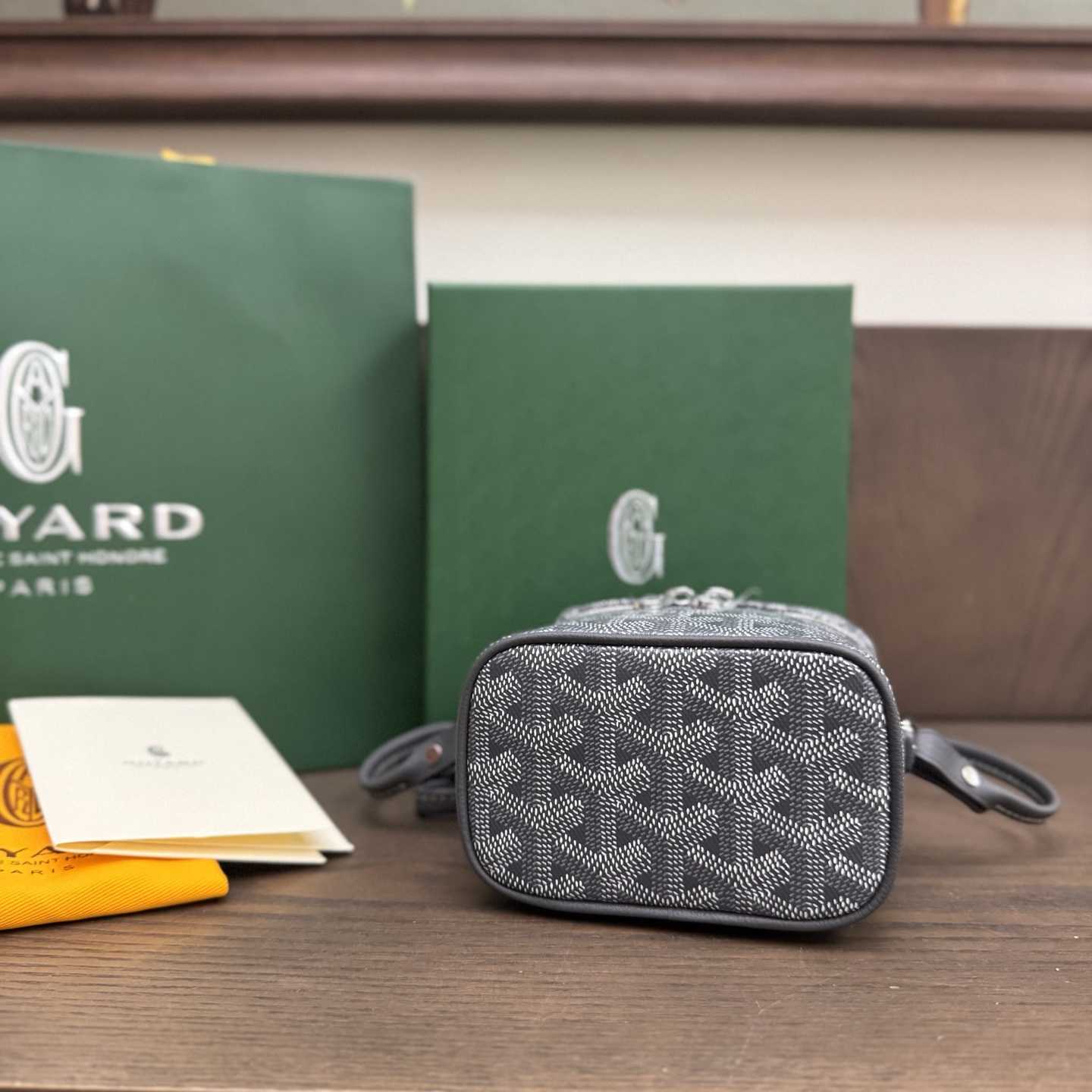 Goyard Muse Nano Vanity - FashionPlug