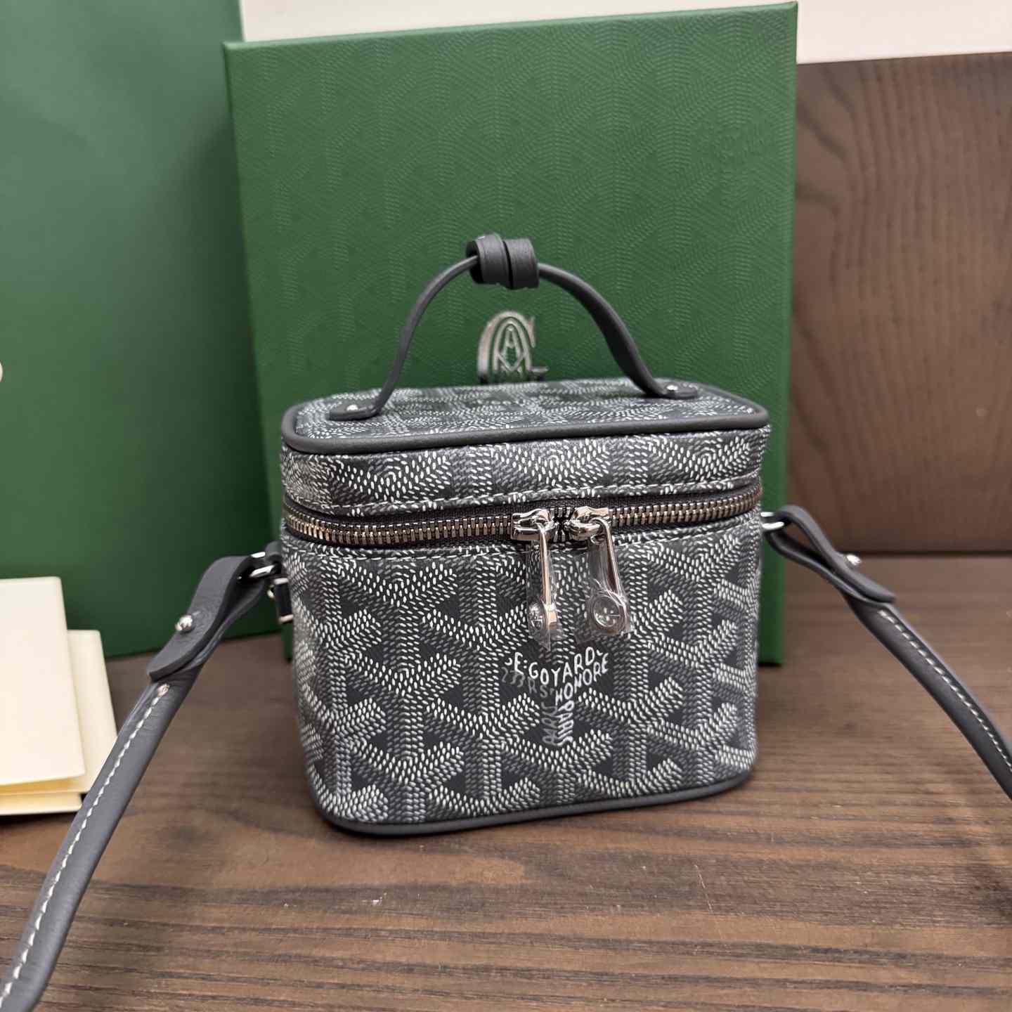 Goyard Muse Nano Vanity - FashionPlug
