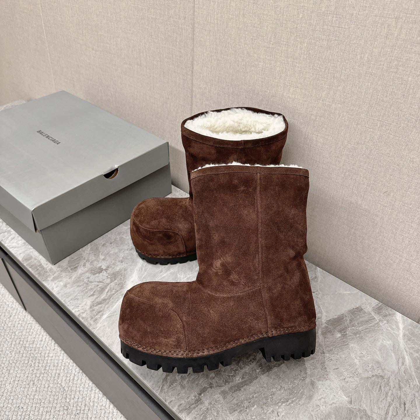 Balenciaga Alaska Fur High Boots - FashionPlug