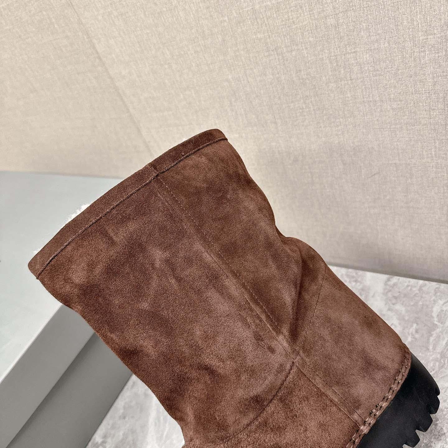 Balenciaga Alaska Fur High Boots - FashionPlug