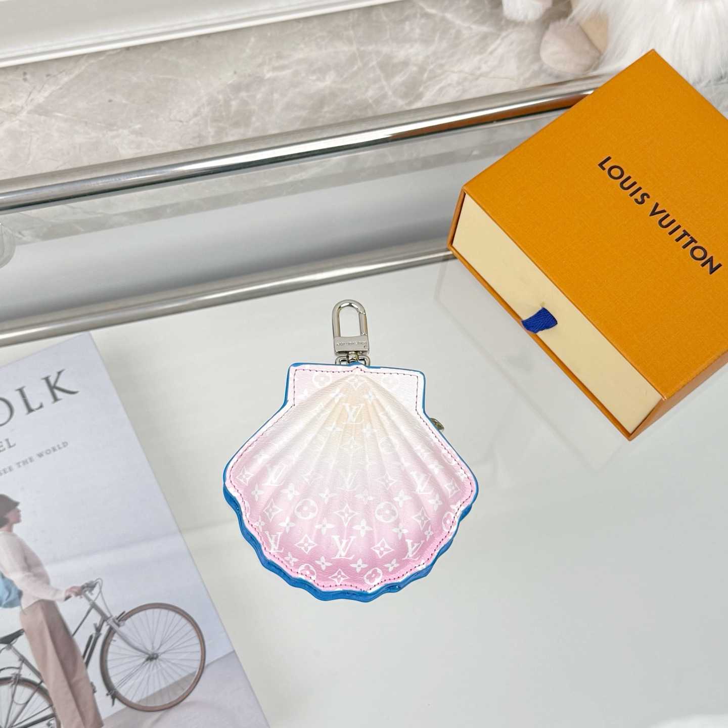 Louis Vuitton LV Shell Bag Charm    - FashionPlug