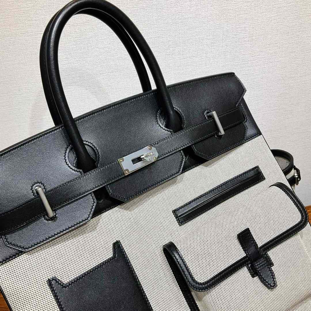 Hermès HAC 40 Cargo Bag - FashionPlug