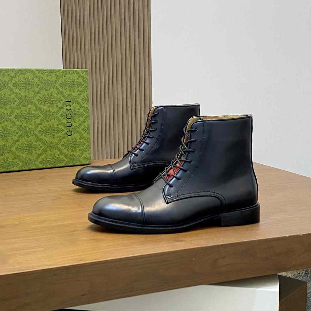 Gucci Men's Leather Lace-Up Boots - FashionPlug