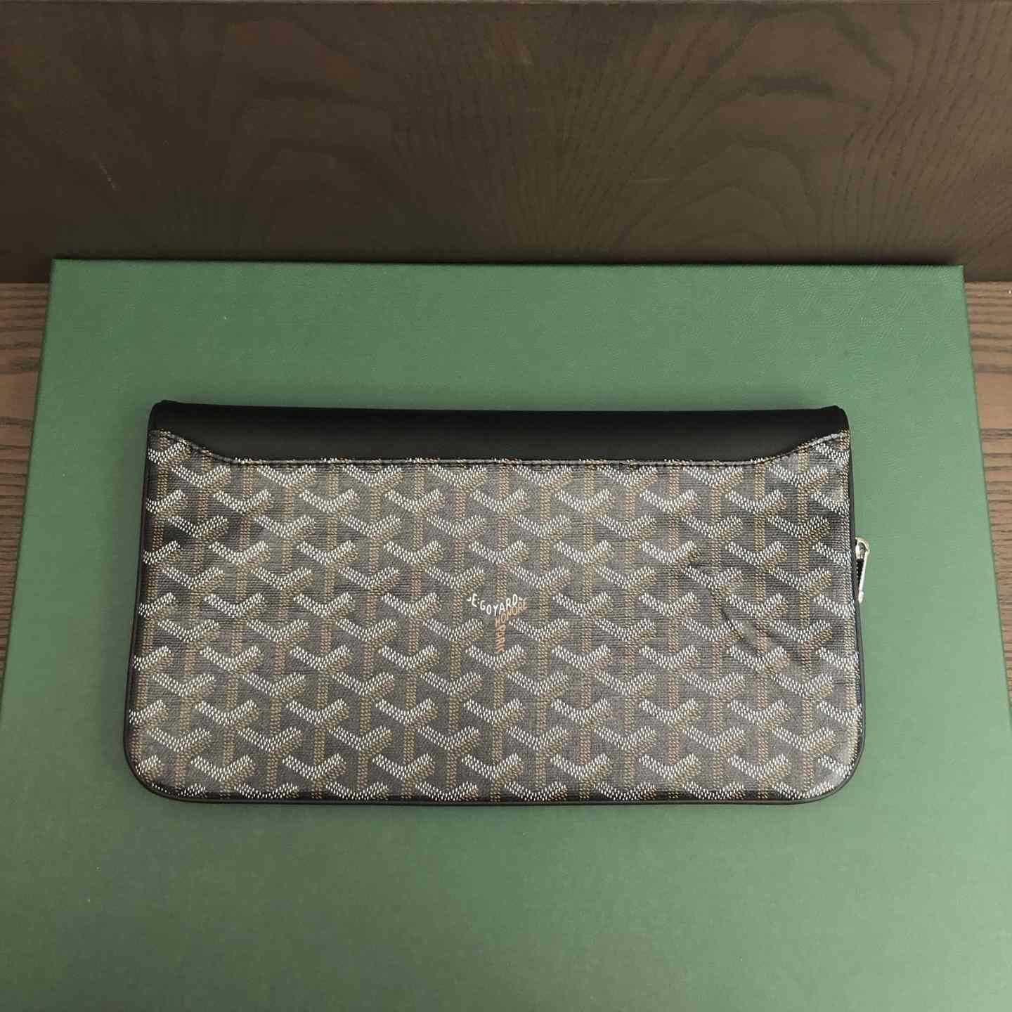 Goyard Sainte-Marie MM Clutch - FashionPlug