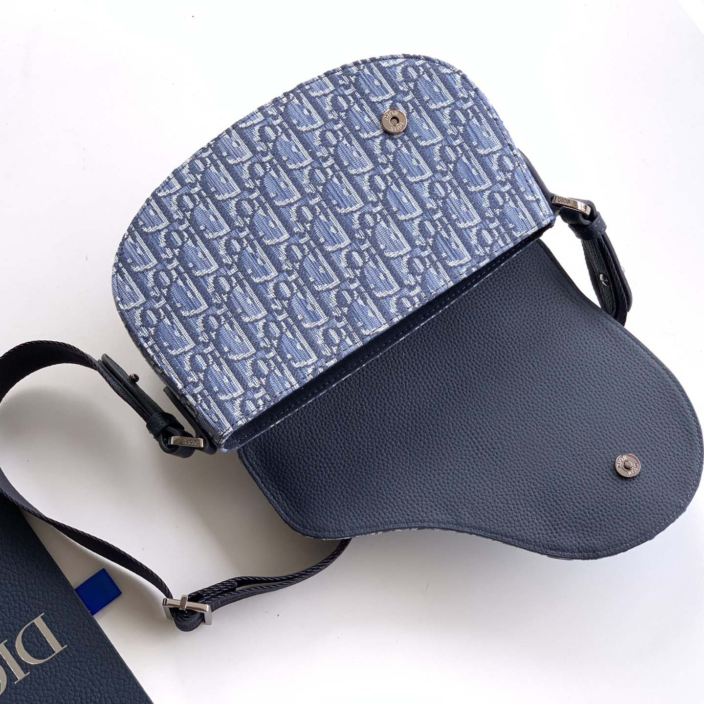 Dior Saddle Messenger Bag - FashionPlug