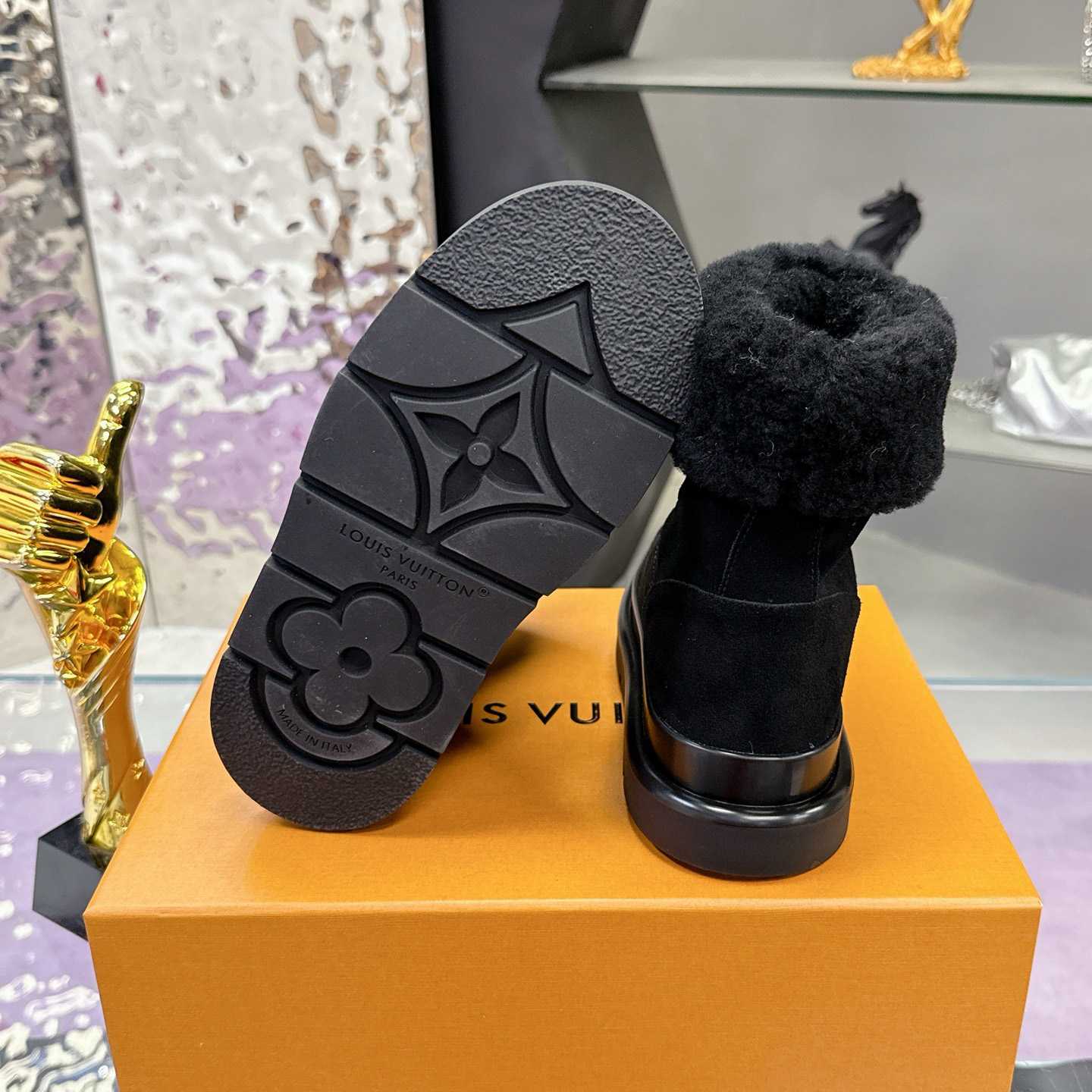 Louis Vuitton Cortina Ankle Boot   1AIUEG - FashionPlug