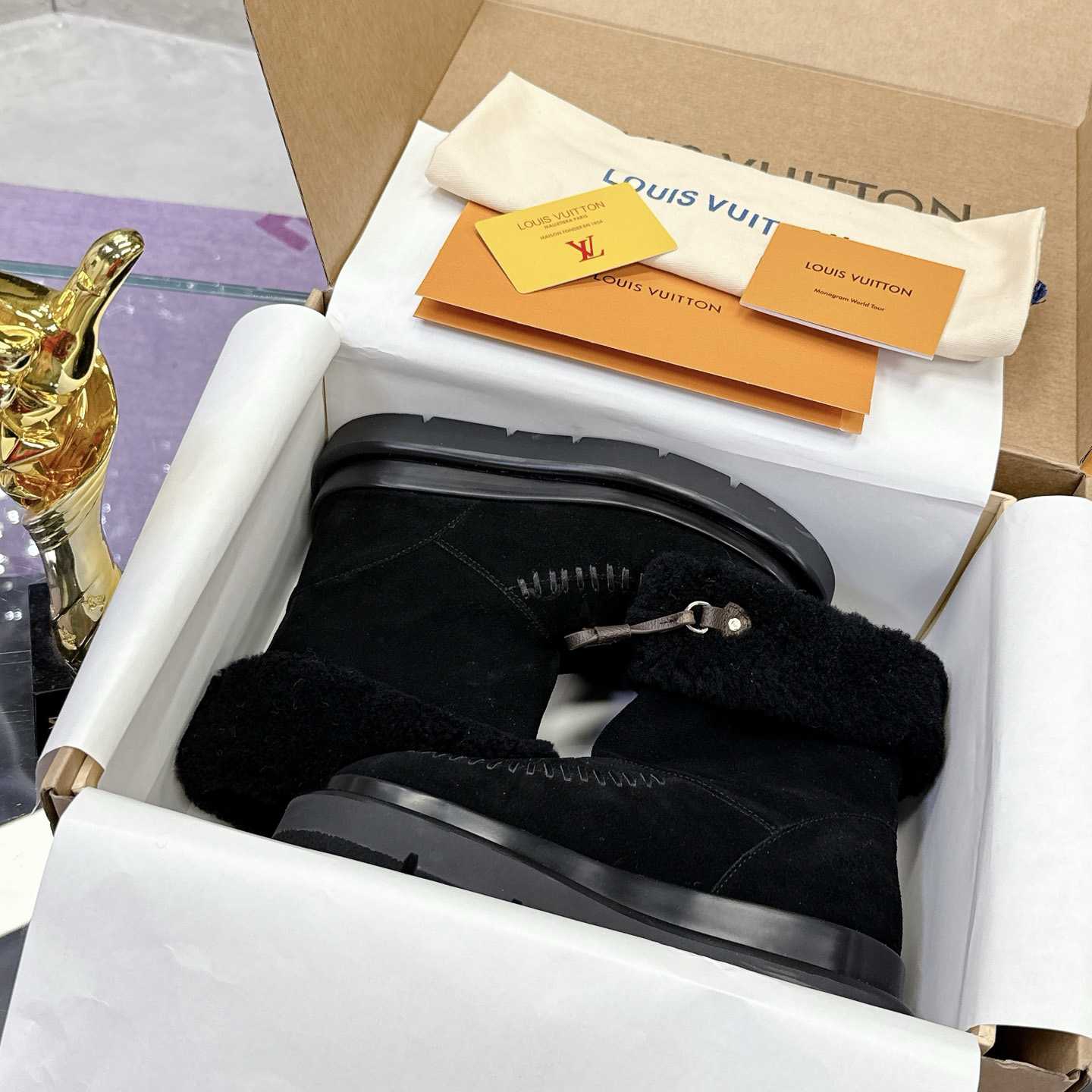 Louis Vuitton Cortina Ankle Boot   1AIUEG - FashionPlug