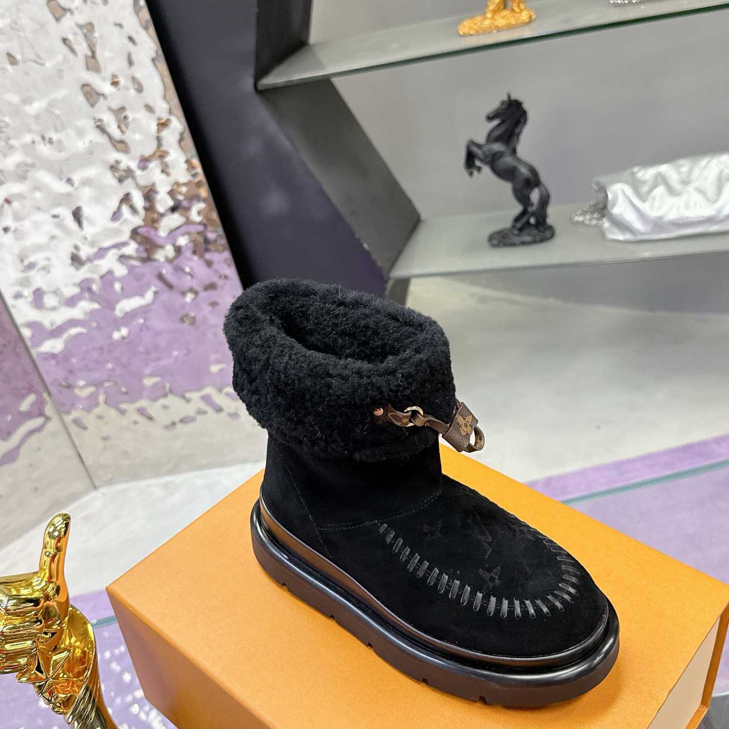 Louis Vuitton Cortina Ankle Boot   1AIUEG - FashionPlug