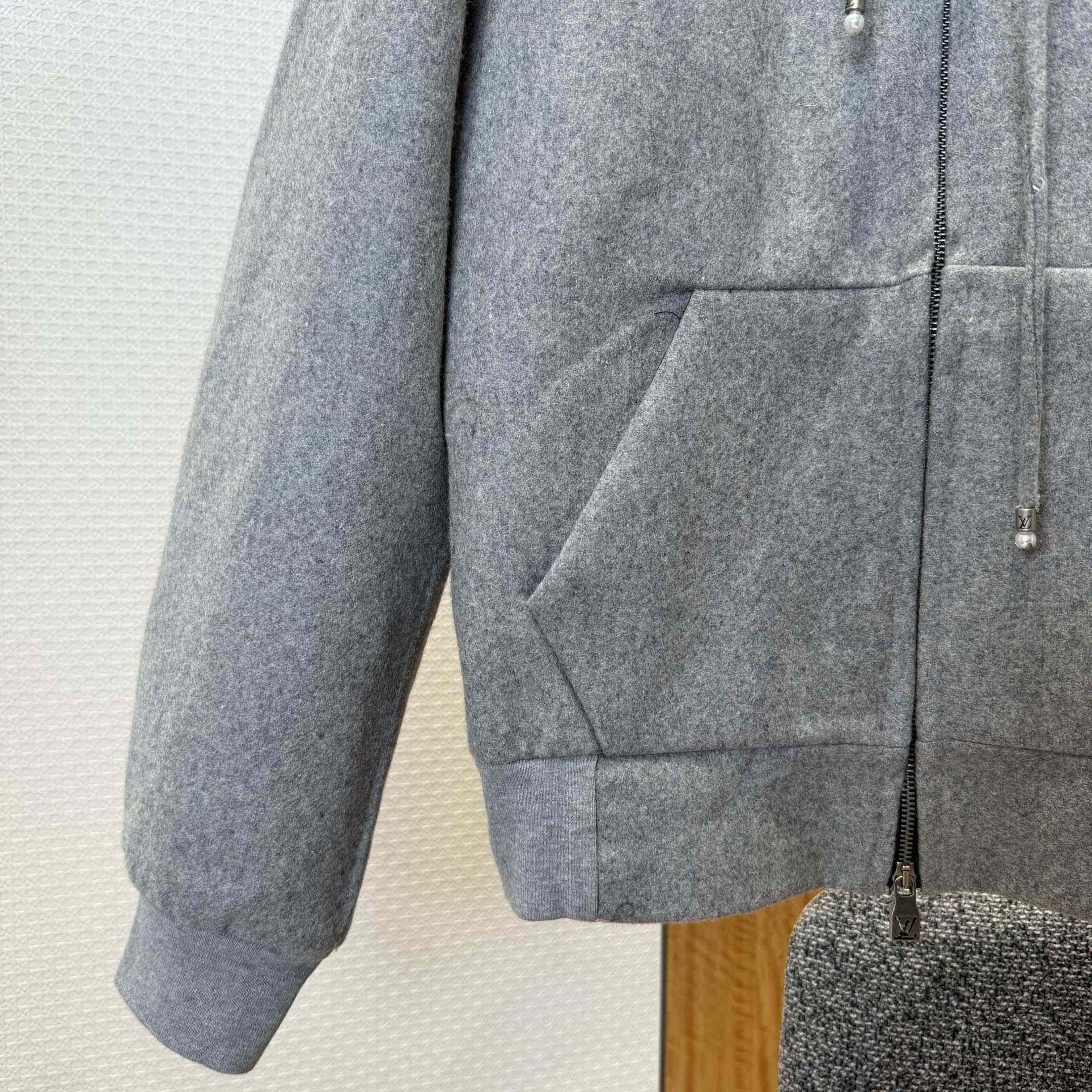 Louis Vuitton Tailored Technical Wool Hooded Blouson   1AFYBQ - FashionPlug