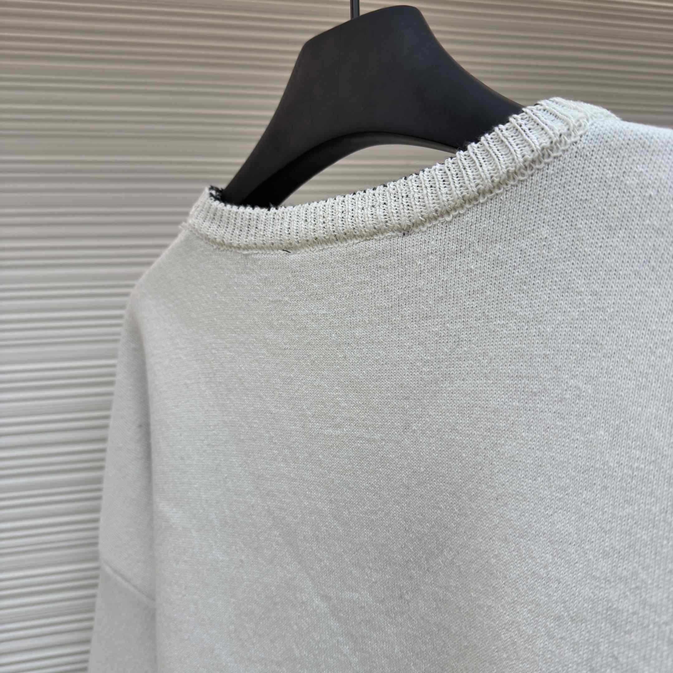 Balenciaga 3B Sports Icon Ski Crewneck In White And Black - FashionPlug