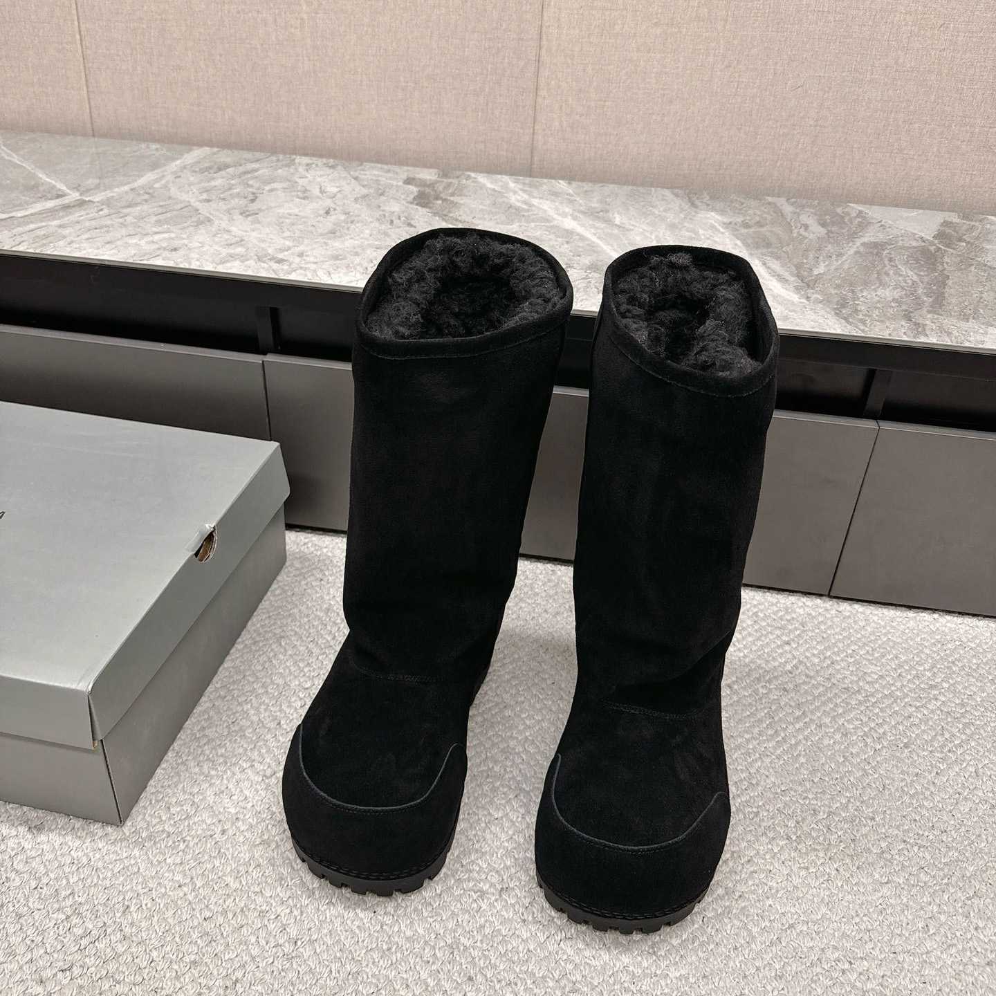 Balenciaga Alaska Fur High Boots - FashionPlug
