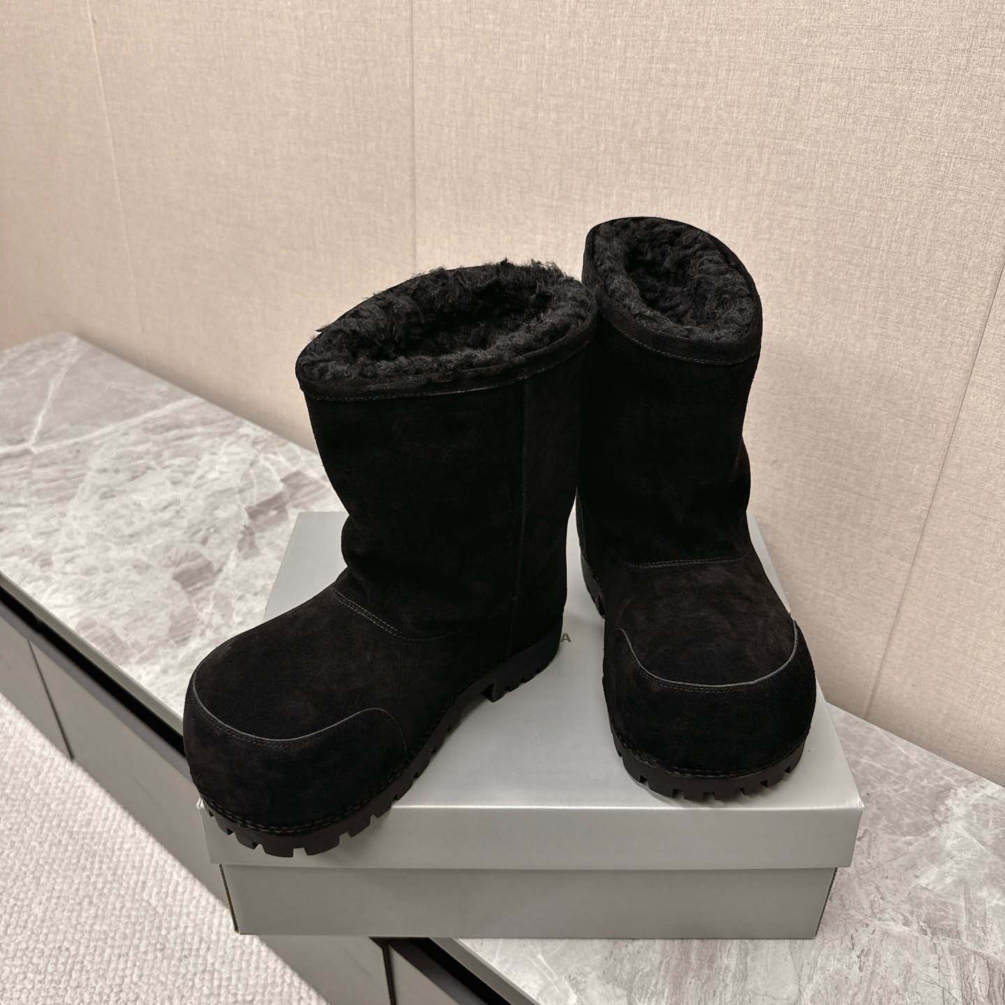 Balenciaga Alaska Fur High Boots - FashionPlug