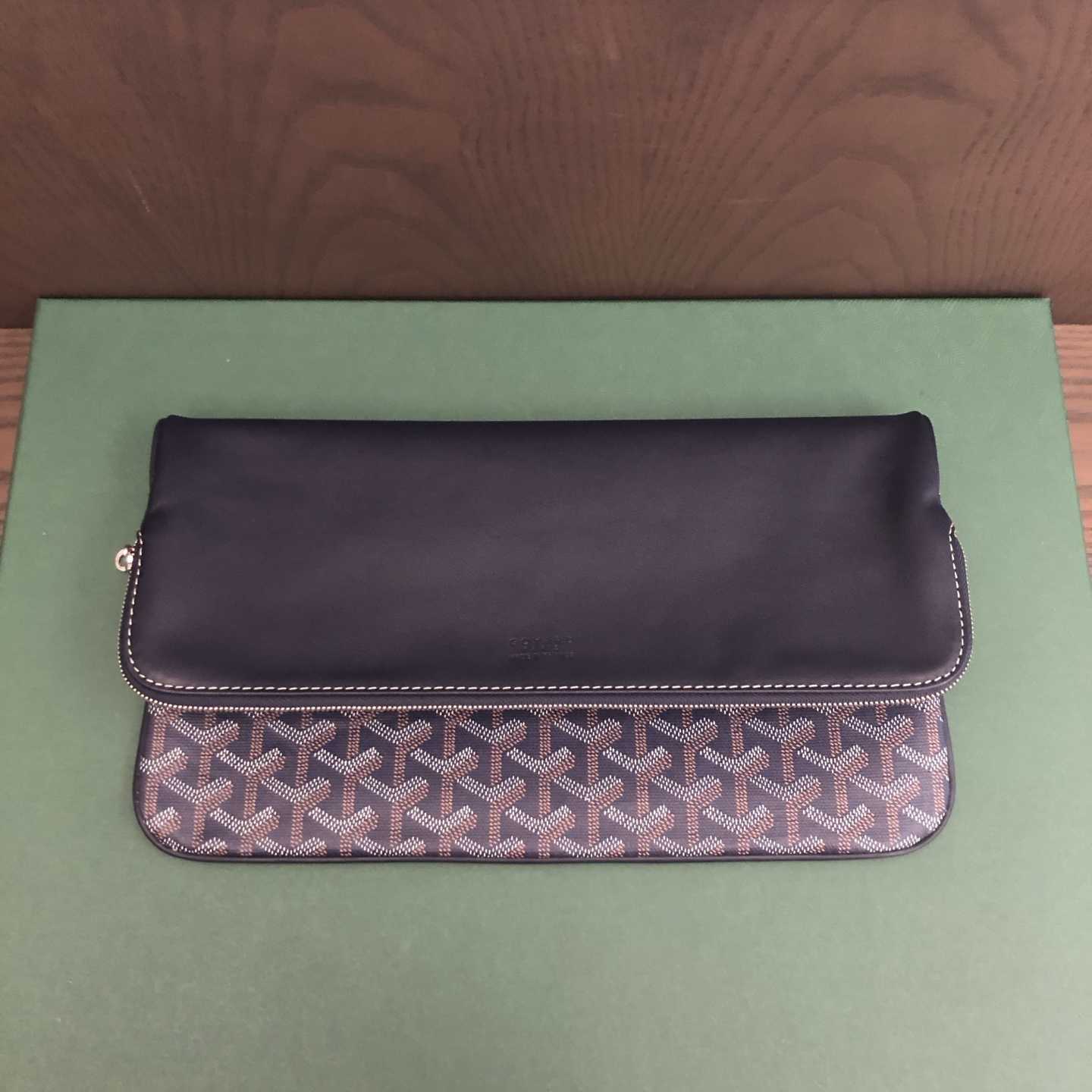 Goyard Sainte-Marie MM Clutch - FashionPlug