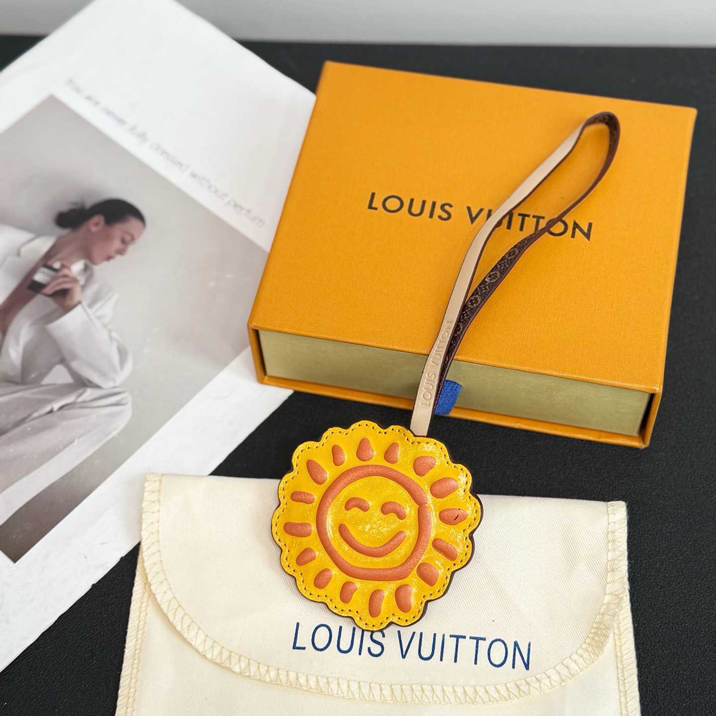 Louis Vuitton LV Sun Bag Charm   M02550 - FashionPlug