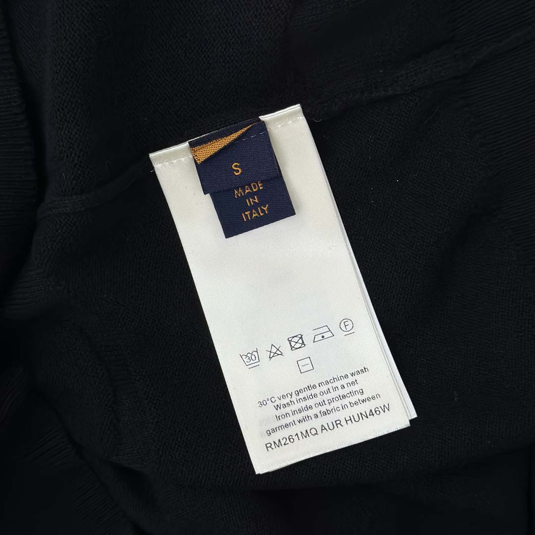 Louis Vuitton Monogram Long-Sleeved Cotton Crewneck   1AIWEB - FashionPlug