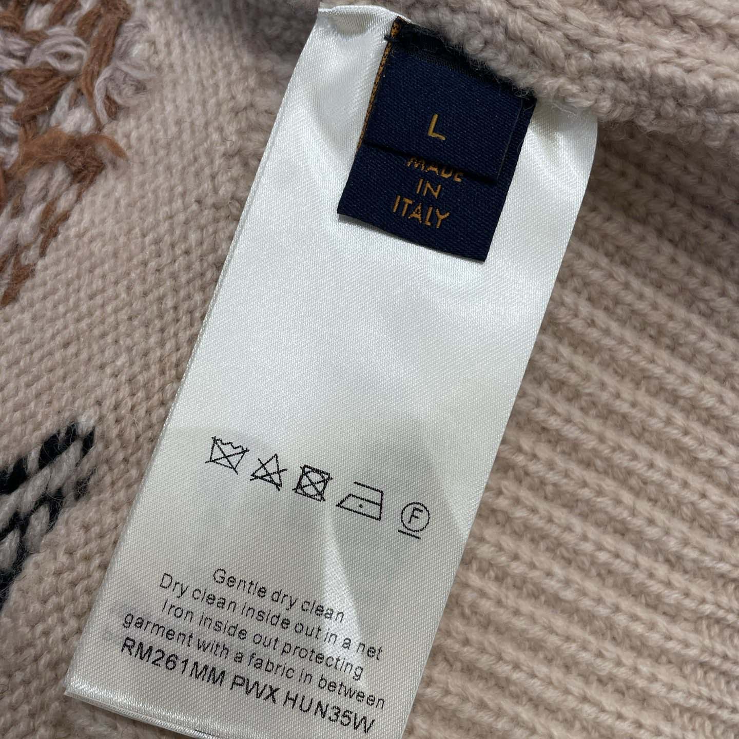 Louis Vuitton Graphic Knitted Crewneck   1AJBVT - FashionPlug