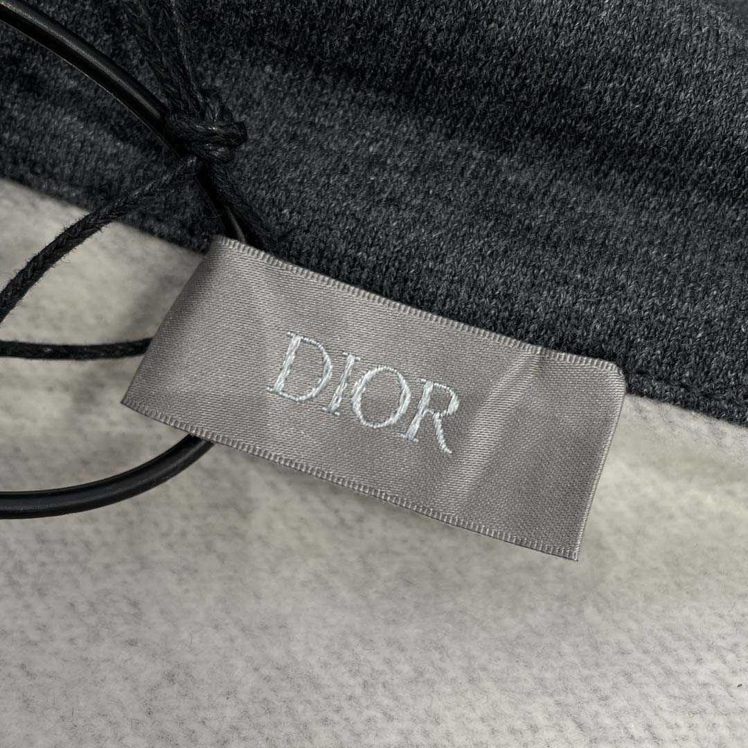Dior CD Icon Half-Zip Sweatshirt  - FashionPlug