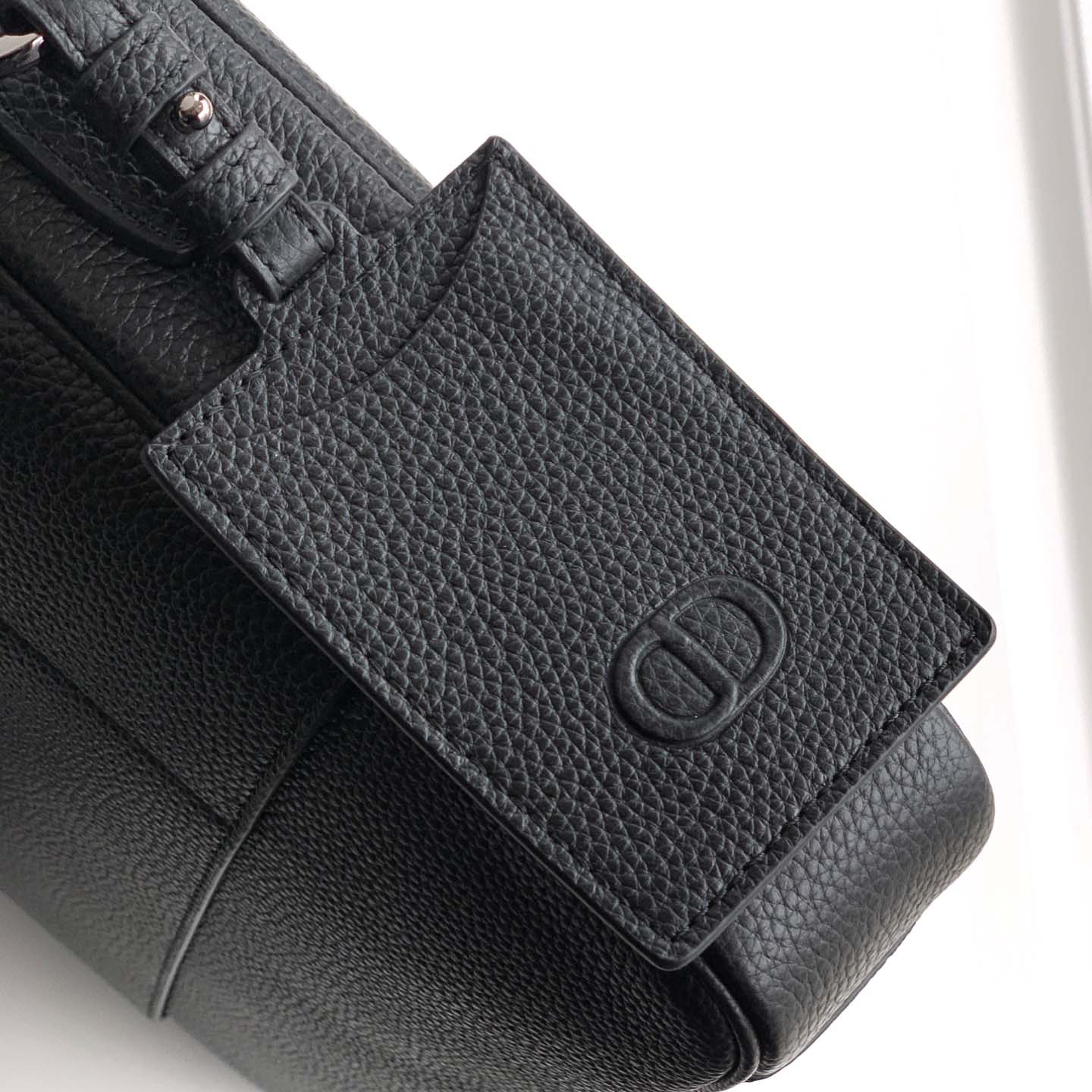 Dior CD Icon A5 Triangle Pouch  - FashionPlug