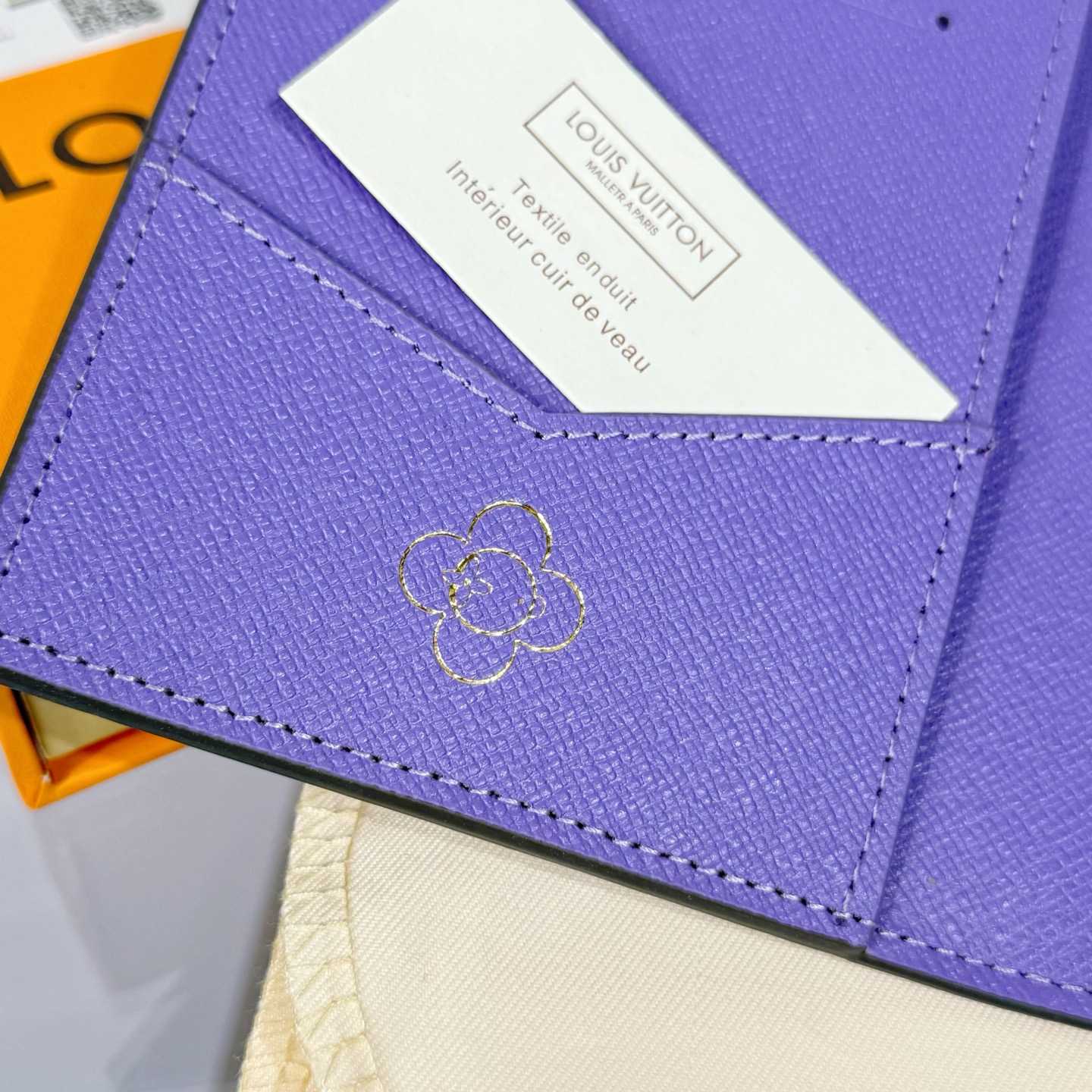 Louis Vuitton Passport Cover    - FashionPlug