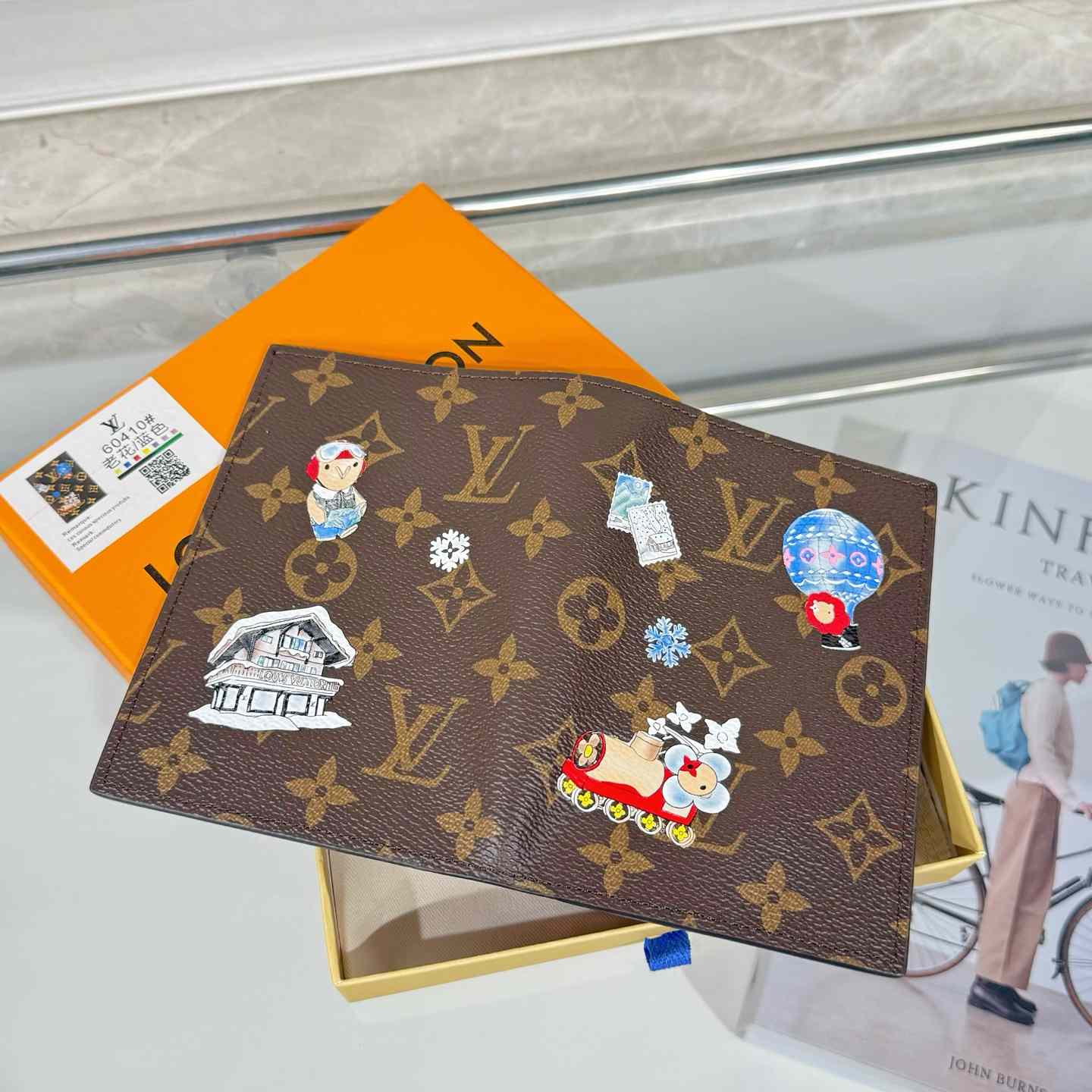 Louis Vuitton Passport Cover    - FashionPlug