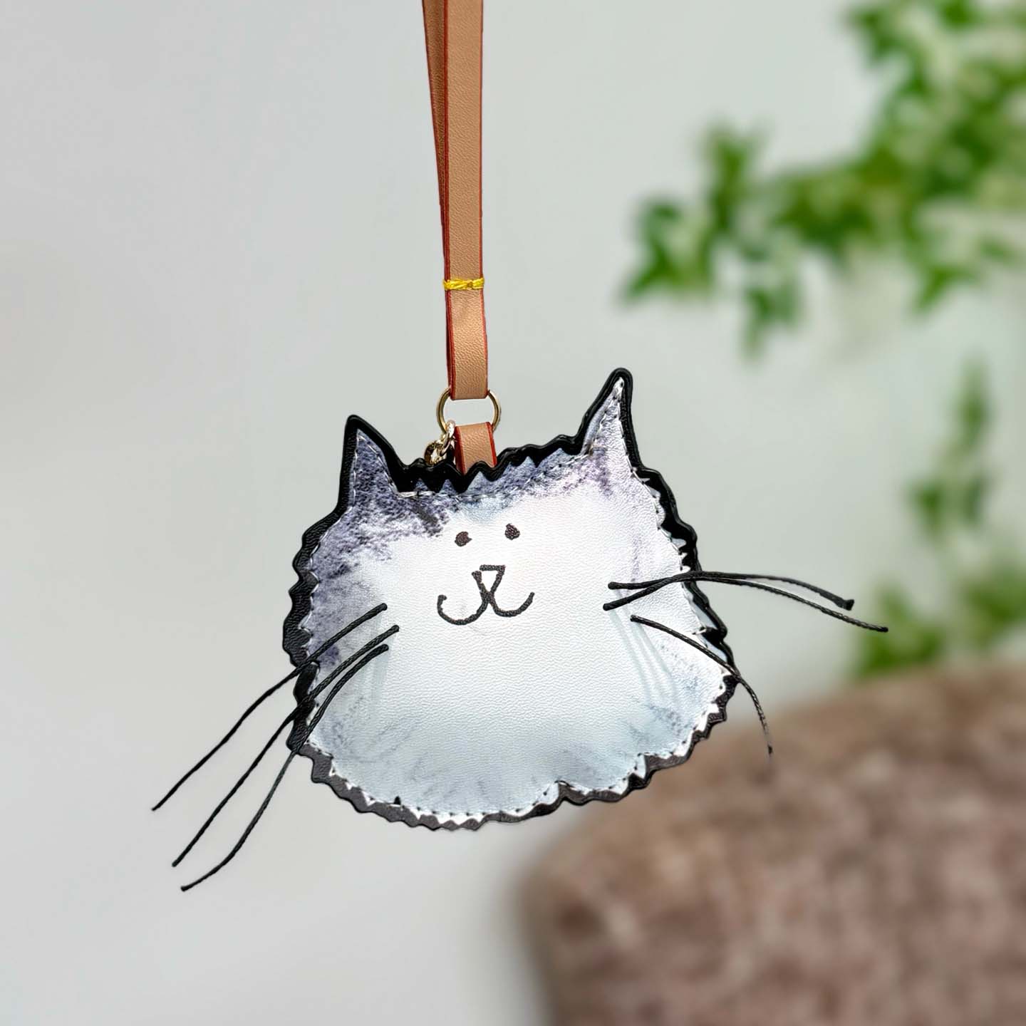 Louis Vuitton LV Cat Bag Charm   M02944   - FashionPlug