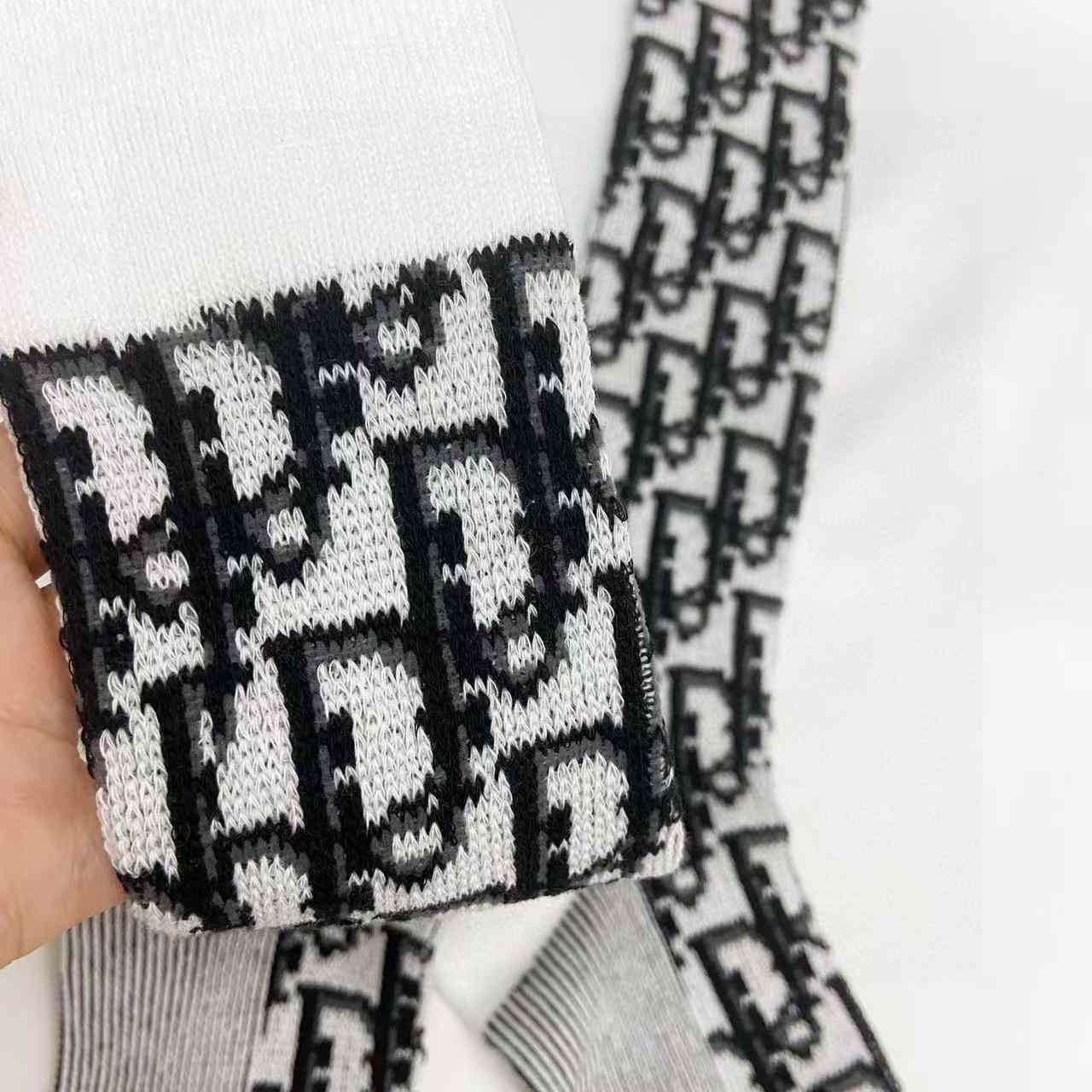 Dior Socks - FashionPlug