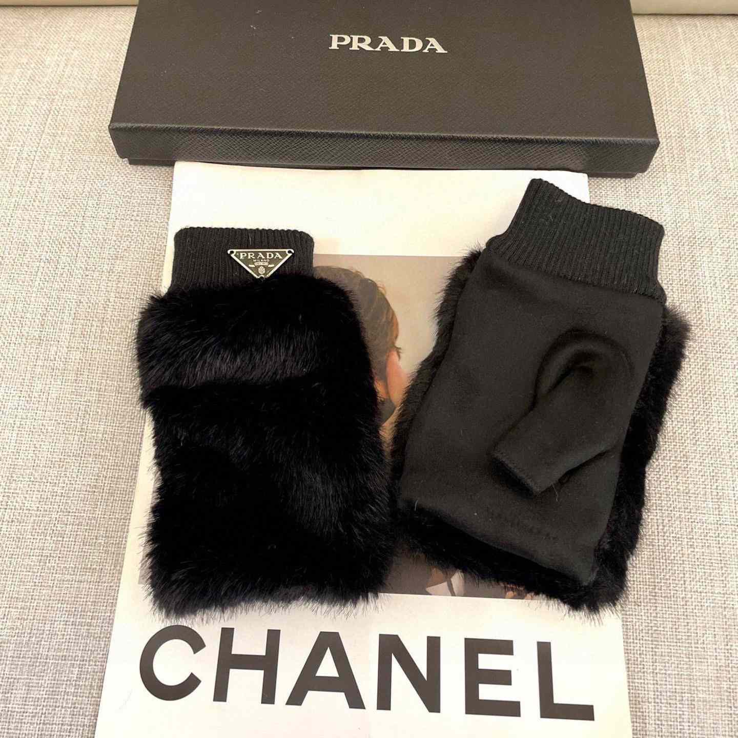 Prada Women's Gloves  - FashionPlug