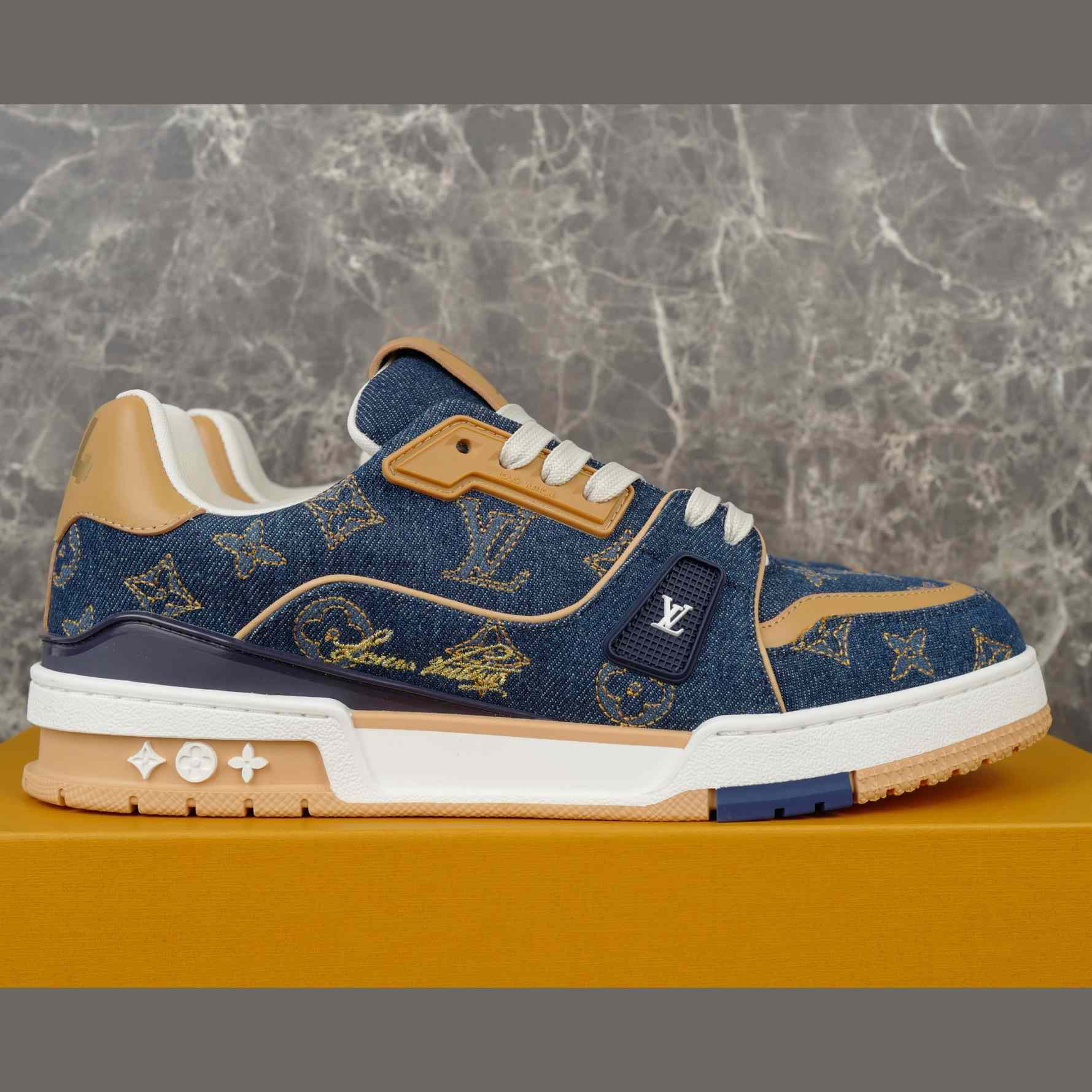 Louis Vuitton LV Trainer Sneaker   1AJ354 - FashionPlug