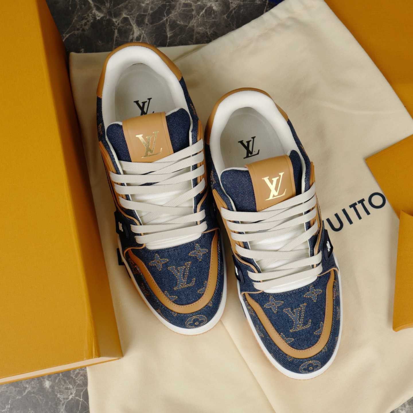 Louis Vuitton LV Trainer Sneaker   1AJ354 - FashionPlug