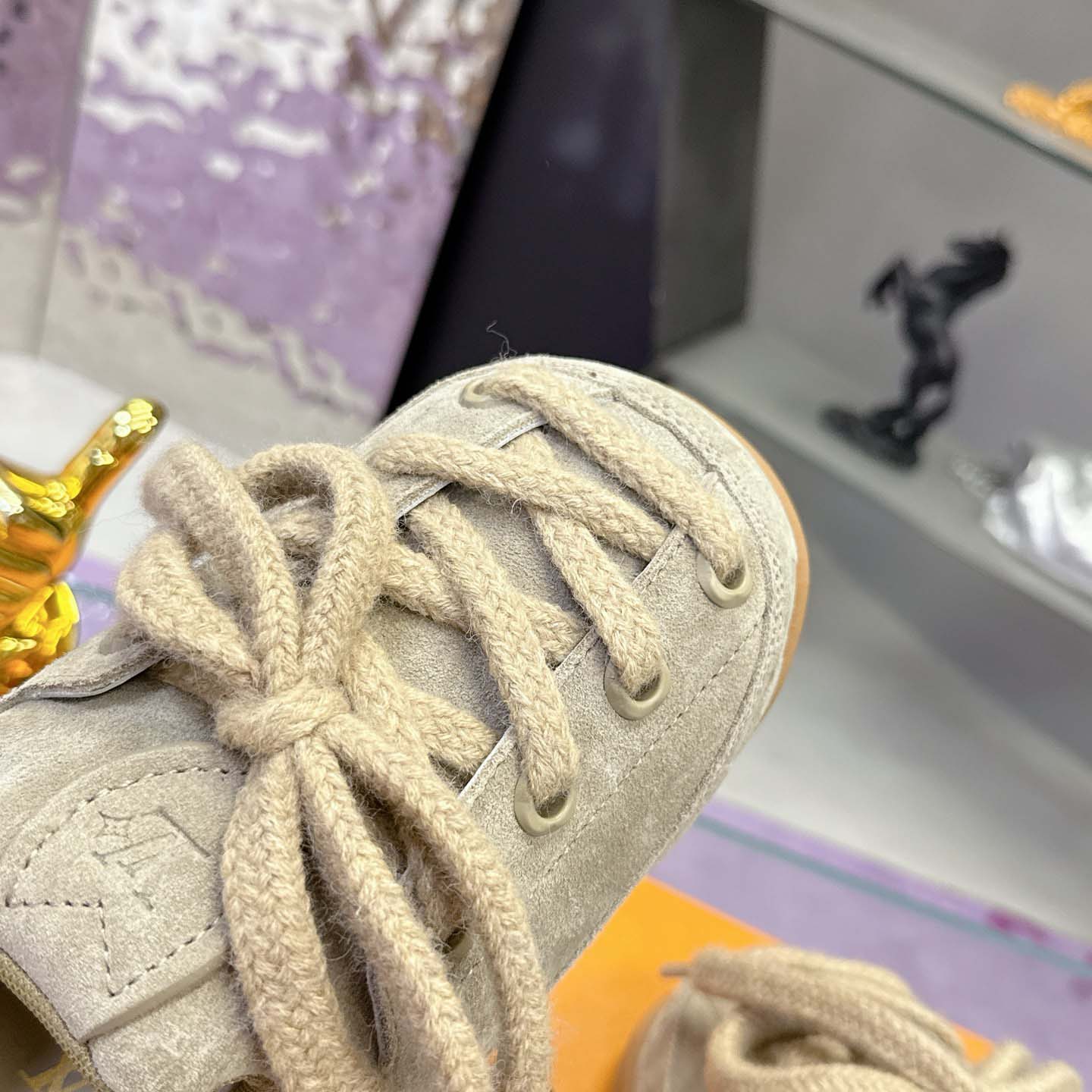 Louis Vuitton LV Yeti Lace Up Shoe   1AIJDZ - FashionPlug