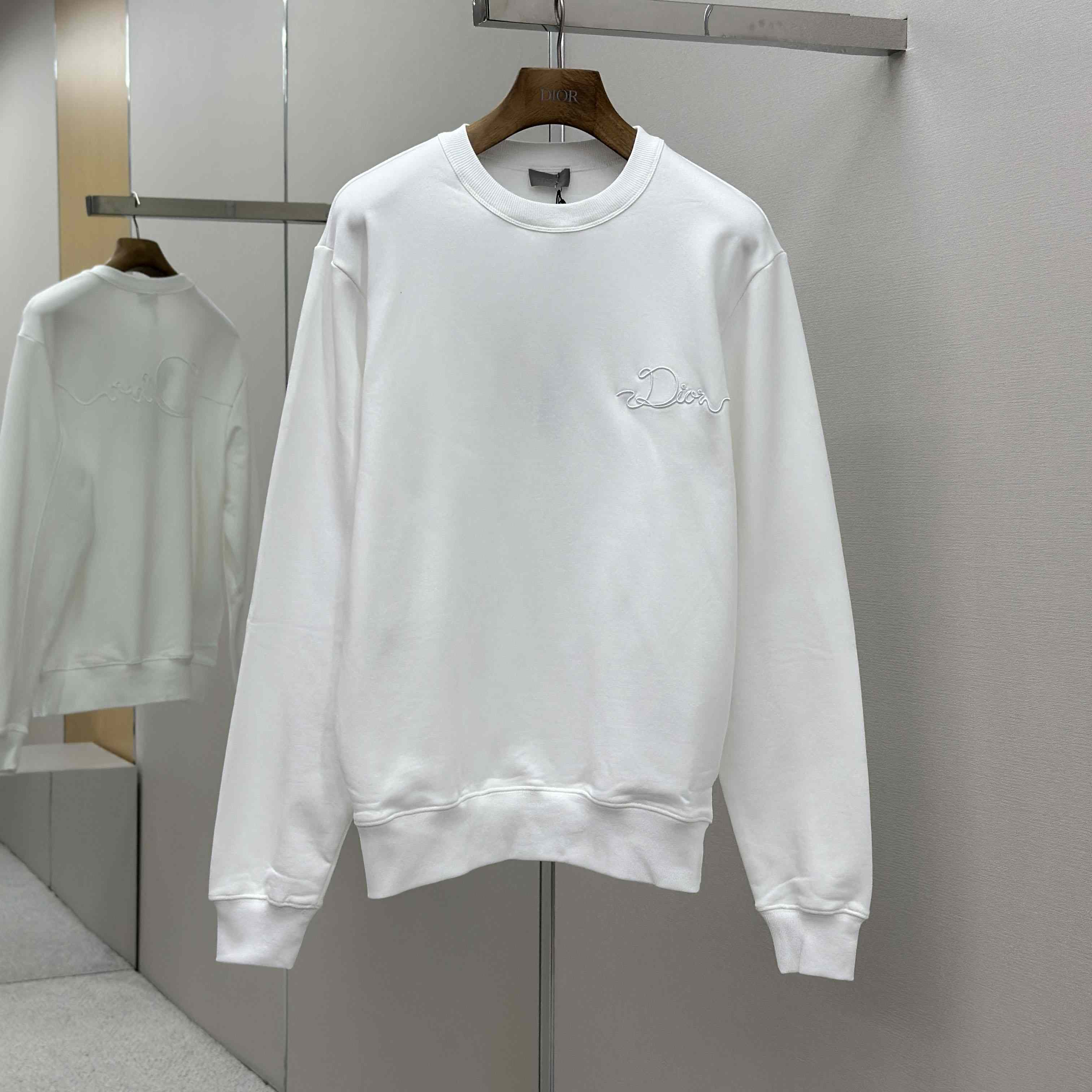 Dior Ribbon Sweatshirt - FashionPlug
