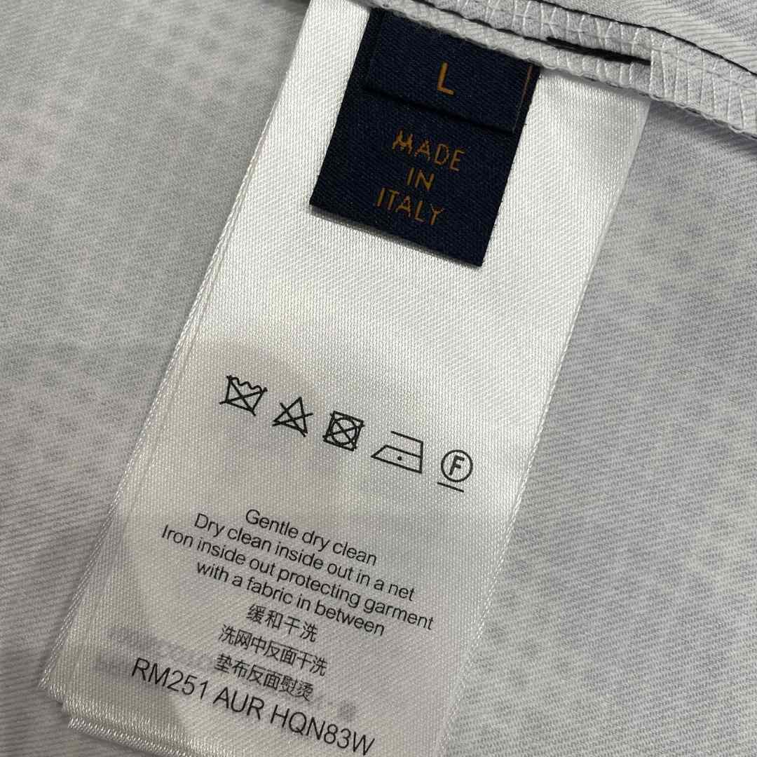 Louis Vuitton Monogram Technical Long-Sleeved T-Shirt   1AJCDC - FashionPlug