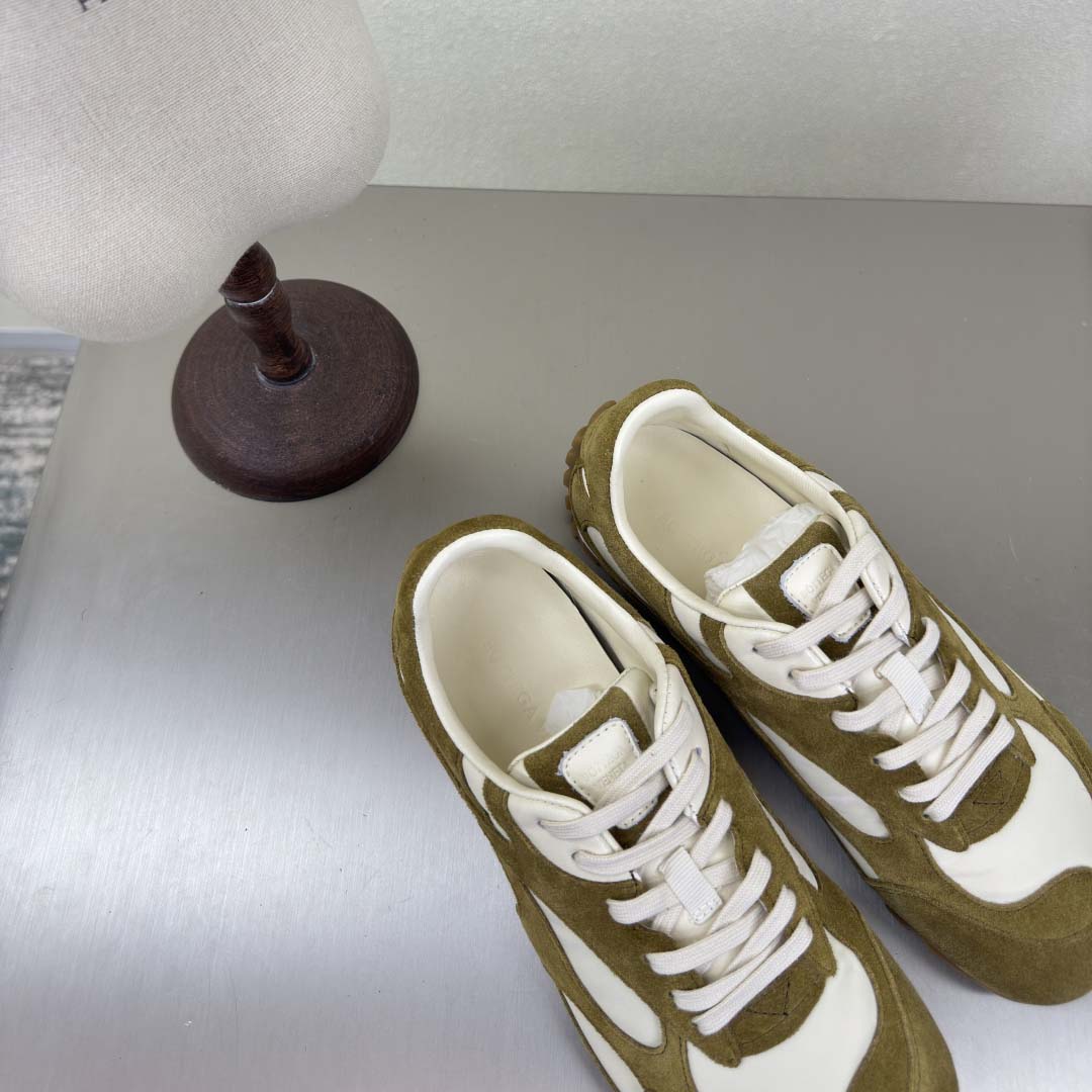 Bottega Veneta Orbit Flash Sneaker - FashionPlug