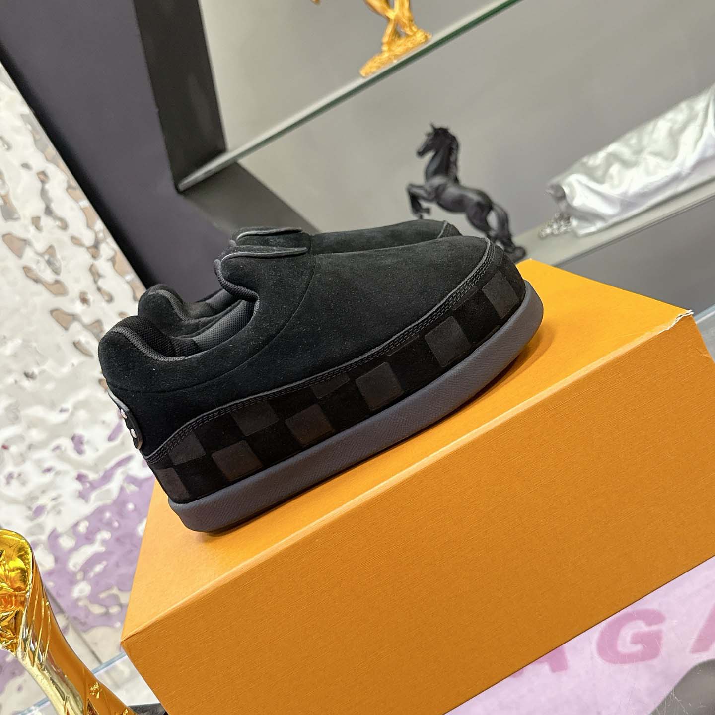 Louis Vuitton LV Yeti Slip On   1AIJCU - FashionPlug