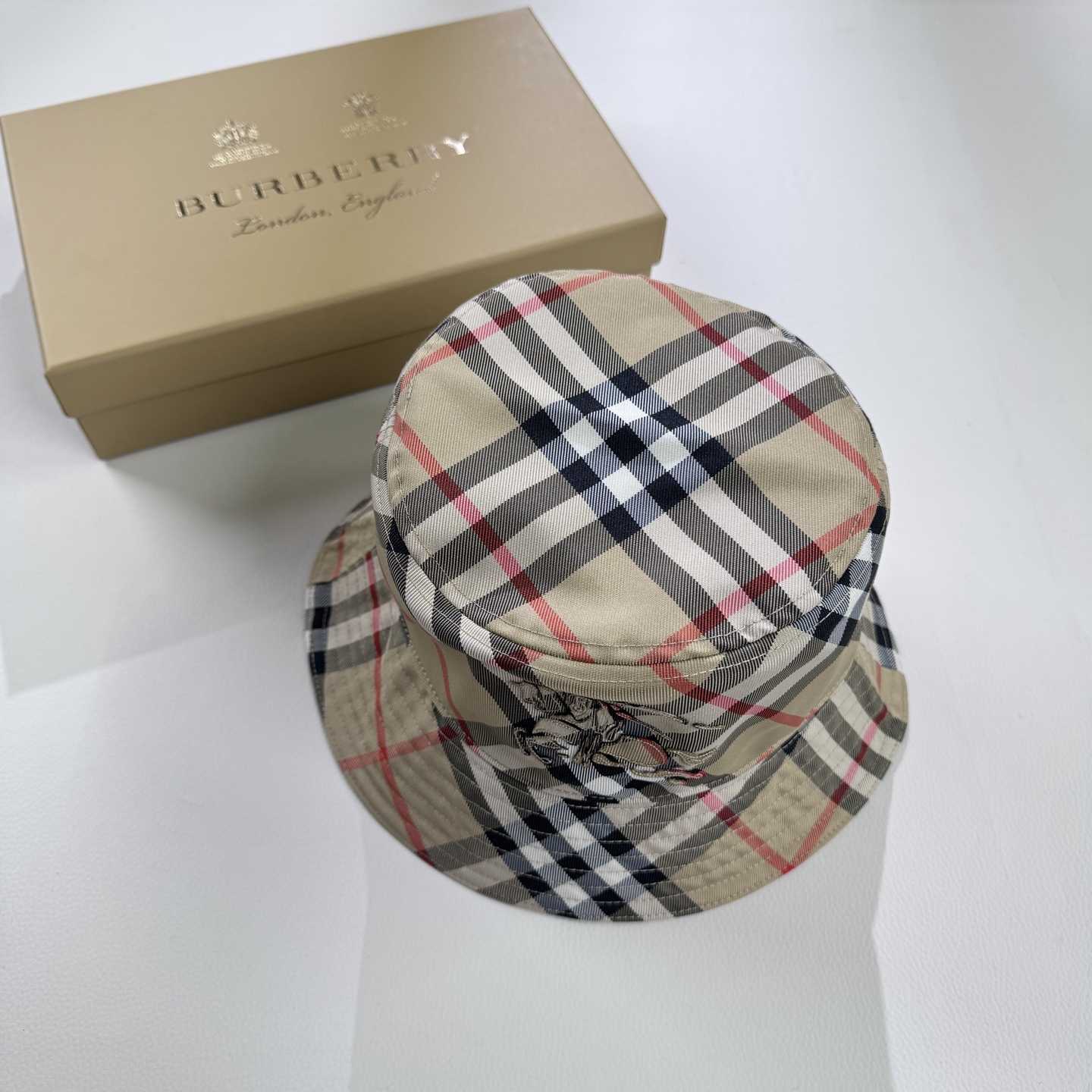 Burberry Bucket Hat - FashionPlug