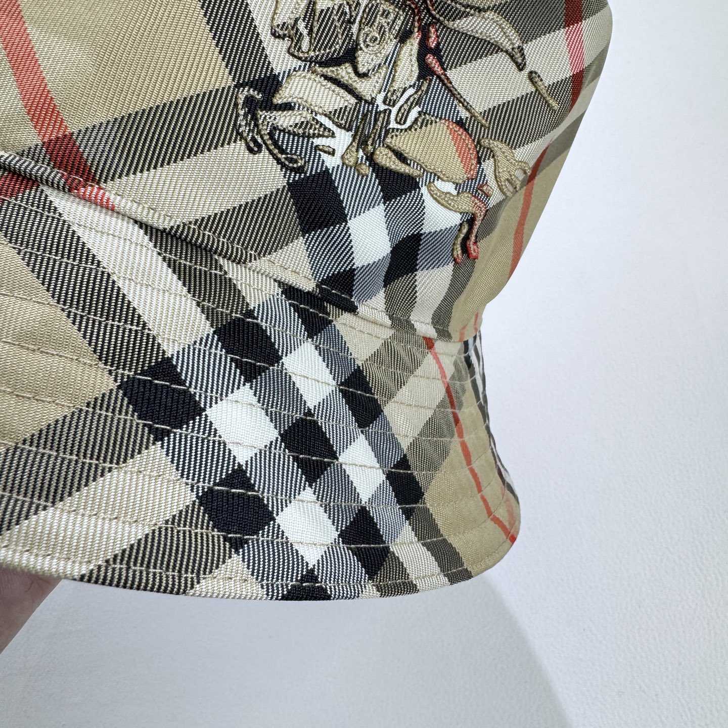 Burberry Bucket Hat - FashionPlug