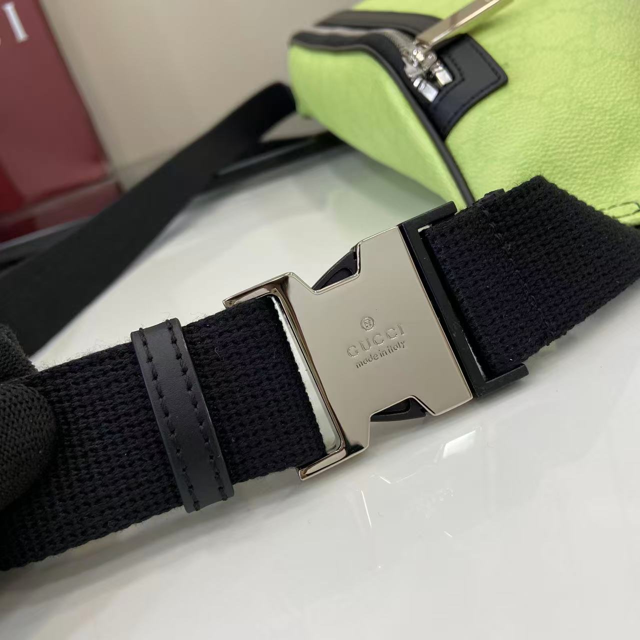 Gucci Chroma Large Belt Bag - FashionPlug
