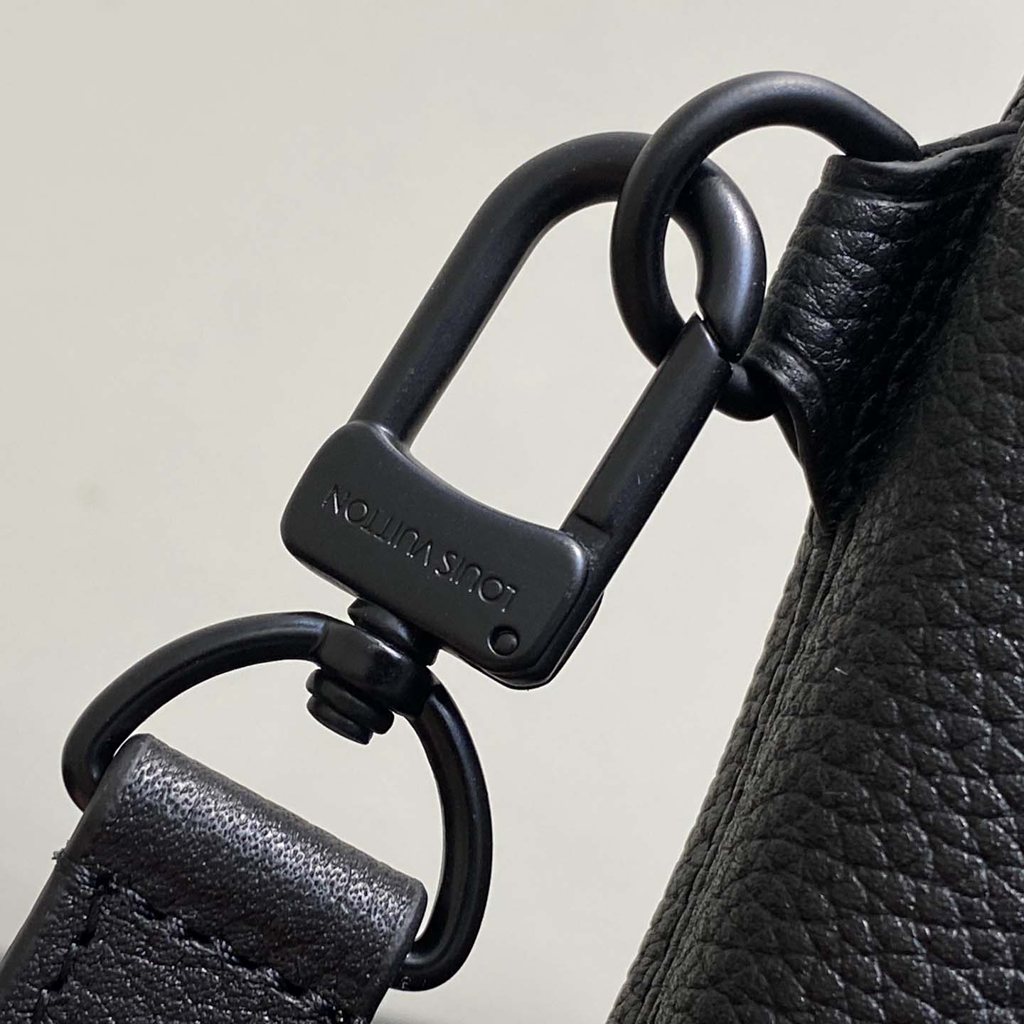 Louis Vuitton Takeoff Pouch LV Aerogram   M25955 - FashionPlug