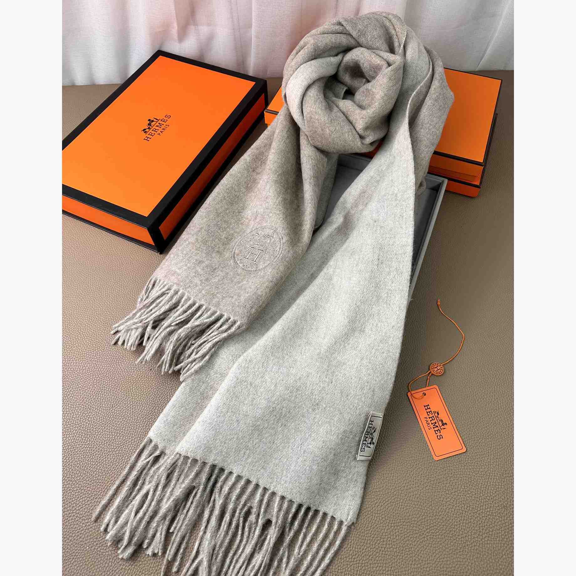 Hermès double-sided cashwool scarf - FashionPlug
