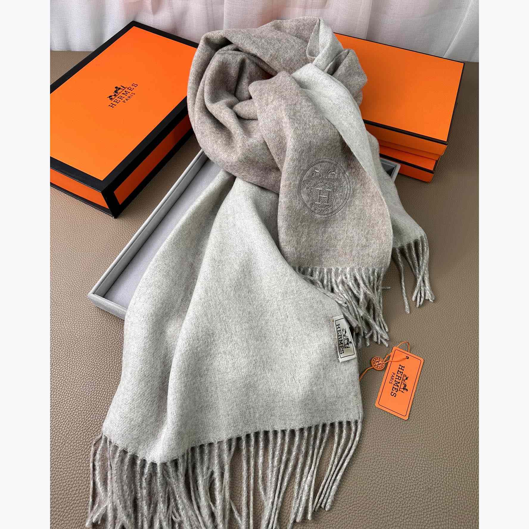 Hermès double-sided cashwool scarf - FashionPlug